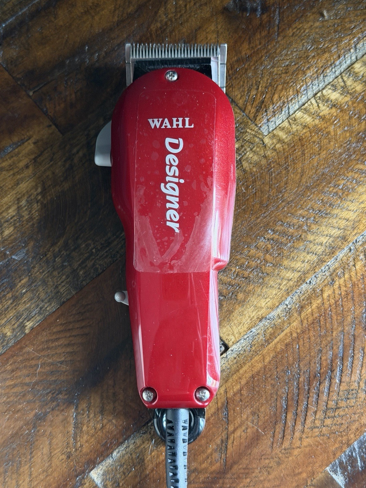 Wahl Professional Designer Corded Hair Clipper With Adjustable Level. Color Red