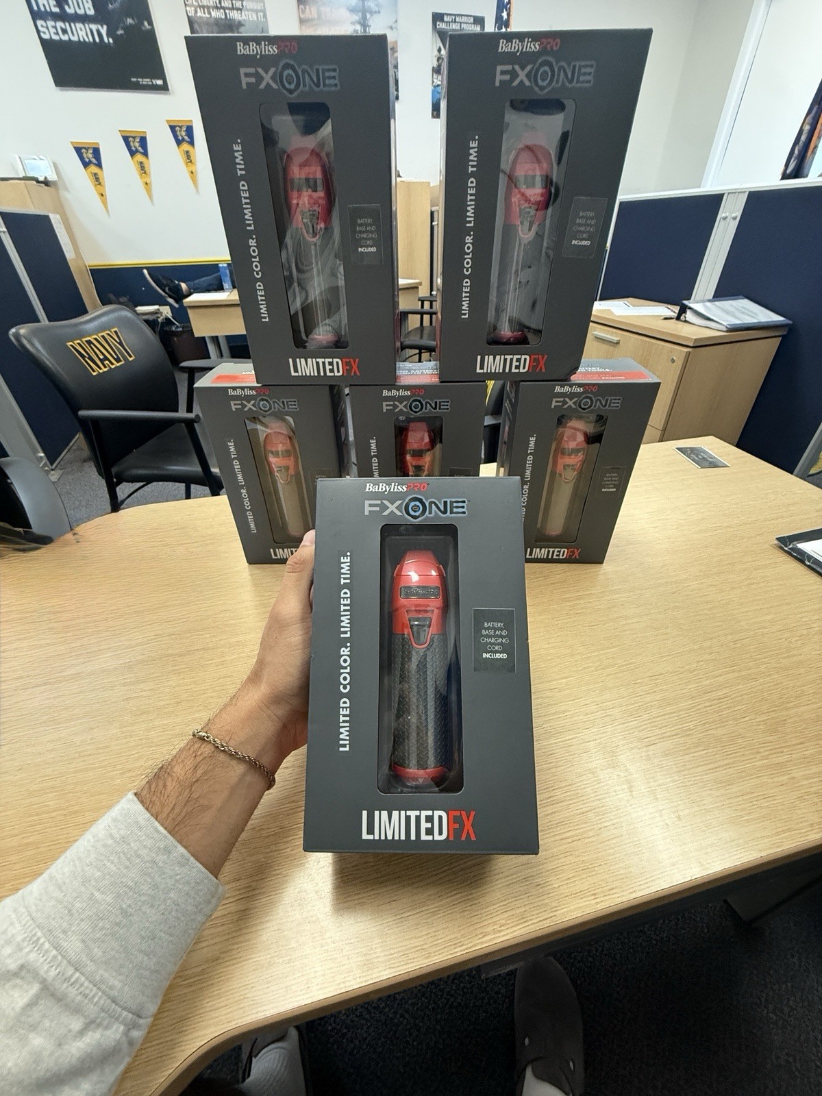 BaByliss PRO FXONE LimitedFX All-Metal Cordless Trimmer Red Black Wet/Dry