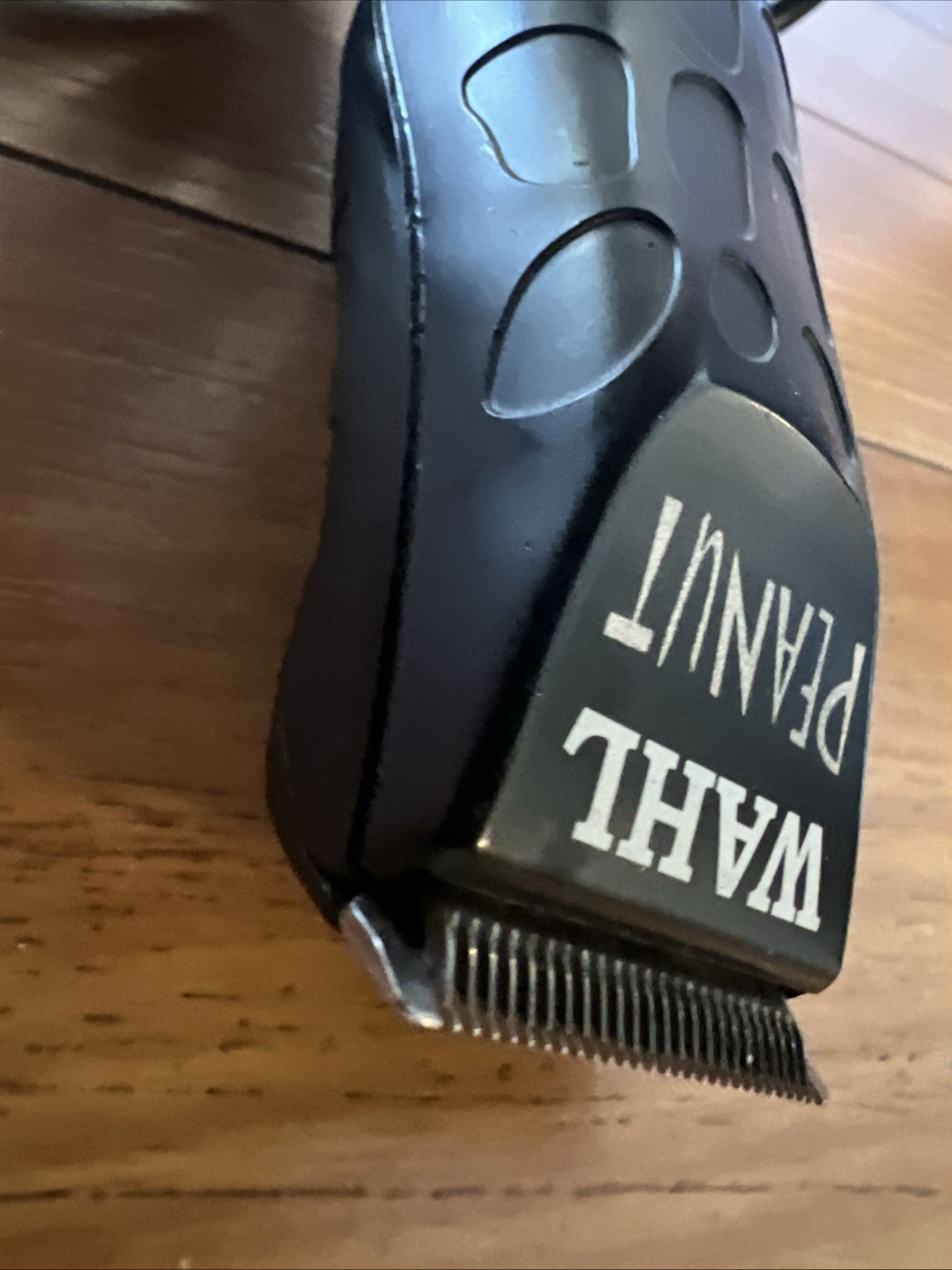 Wahl 8655 Peanut Clipper Trimmer Black Corded Trimmer
