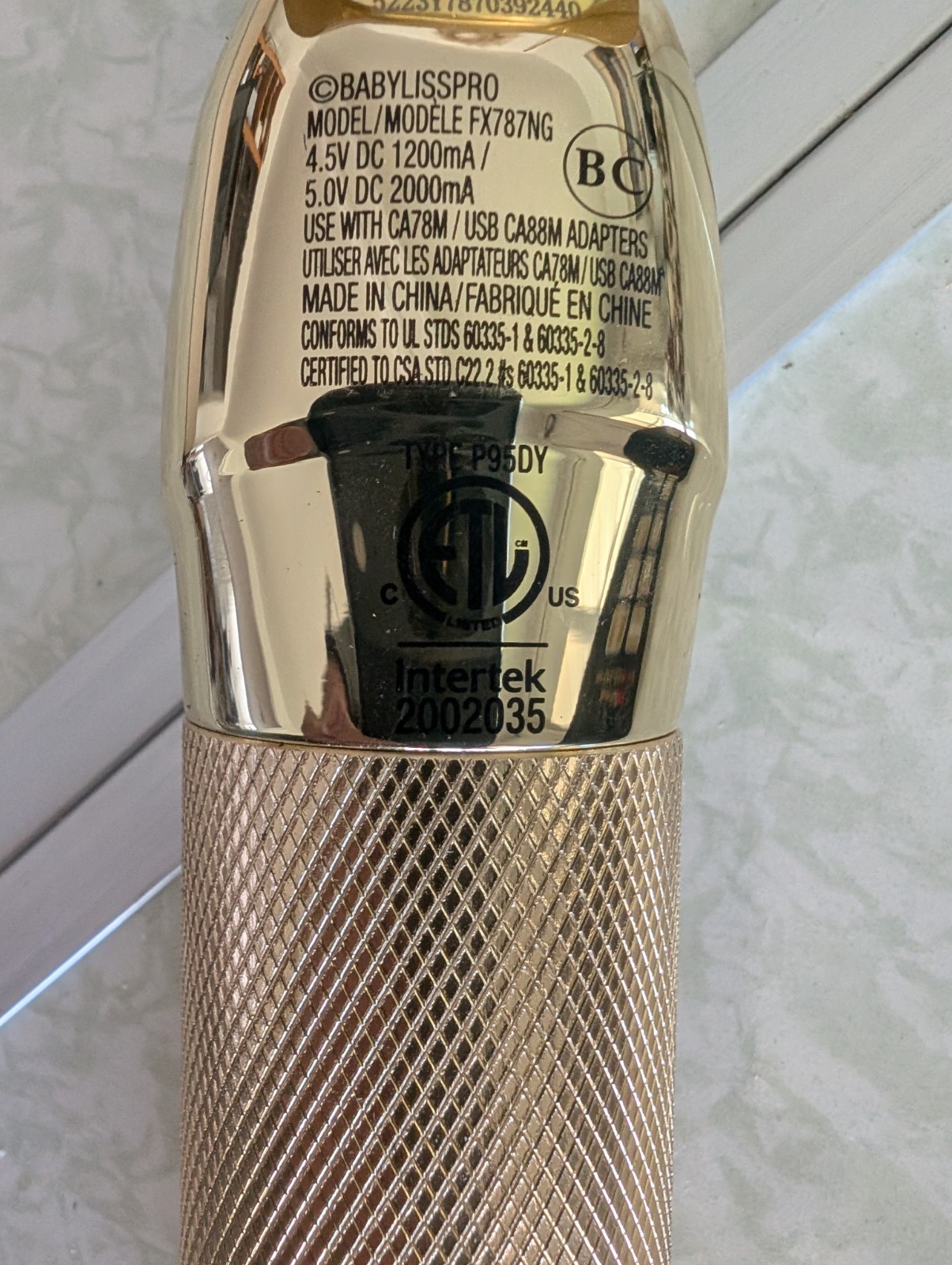 BaBylissPRO GOLDFX+ All-Metal Lithium Outlining Trimmer | FX787NG