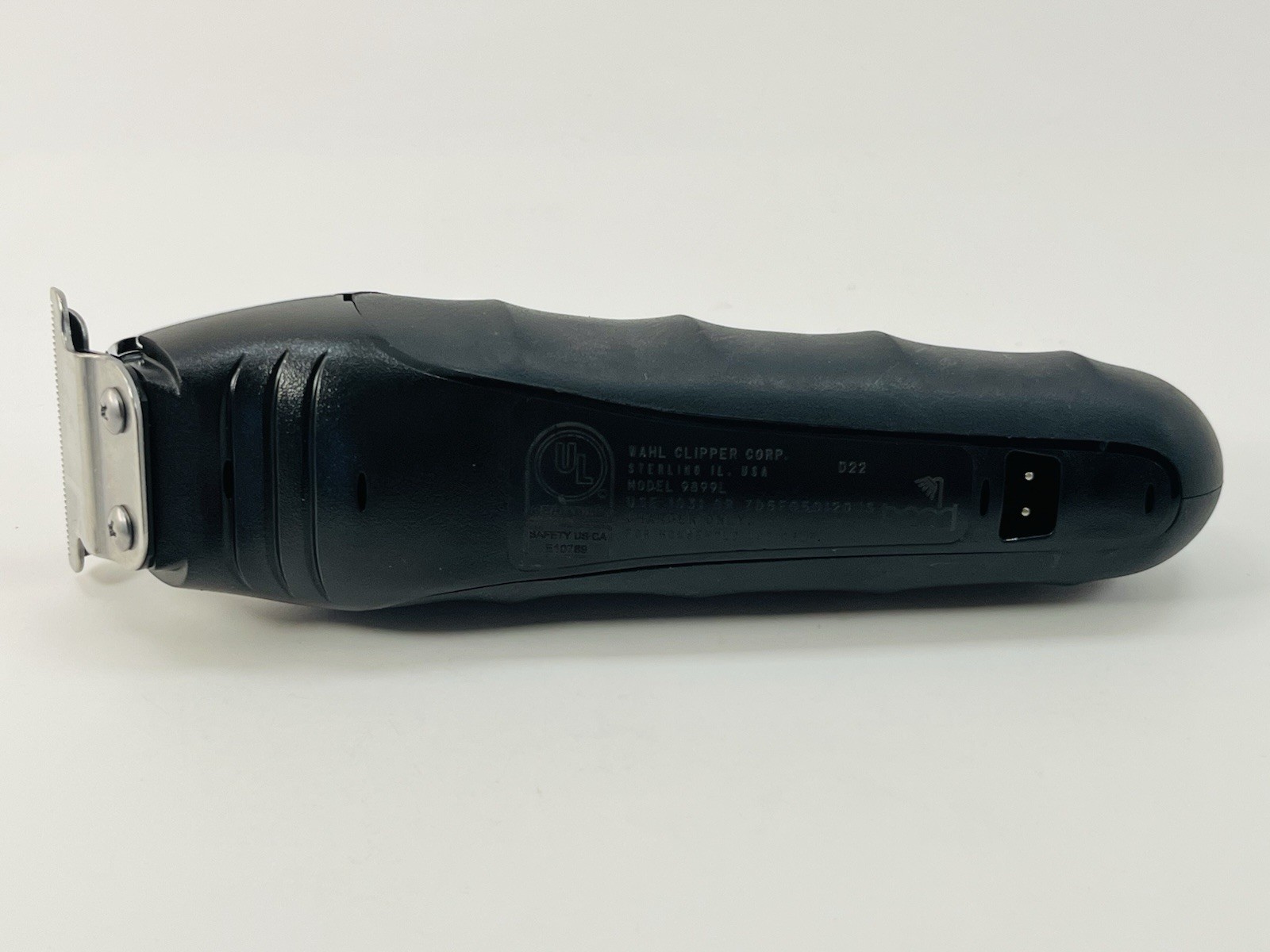 WAHL Aqua Blade 9899-100 Wet/Dry Beard Trimmer Lithium Ion Grooming Kit