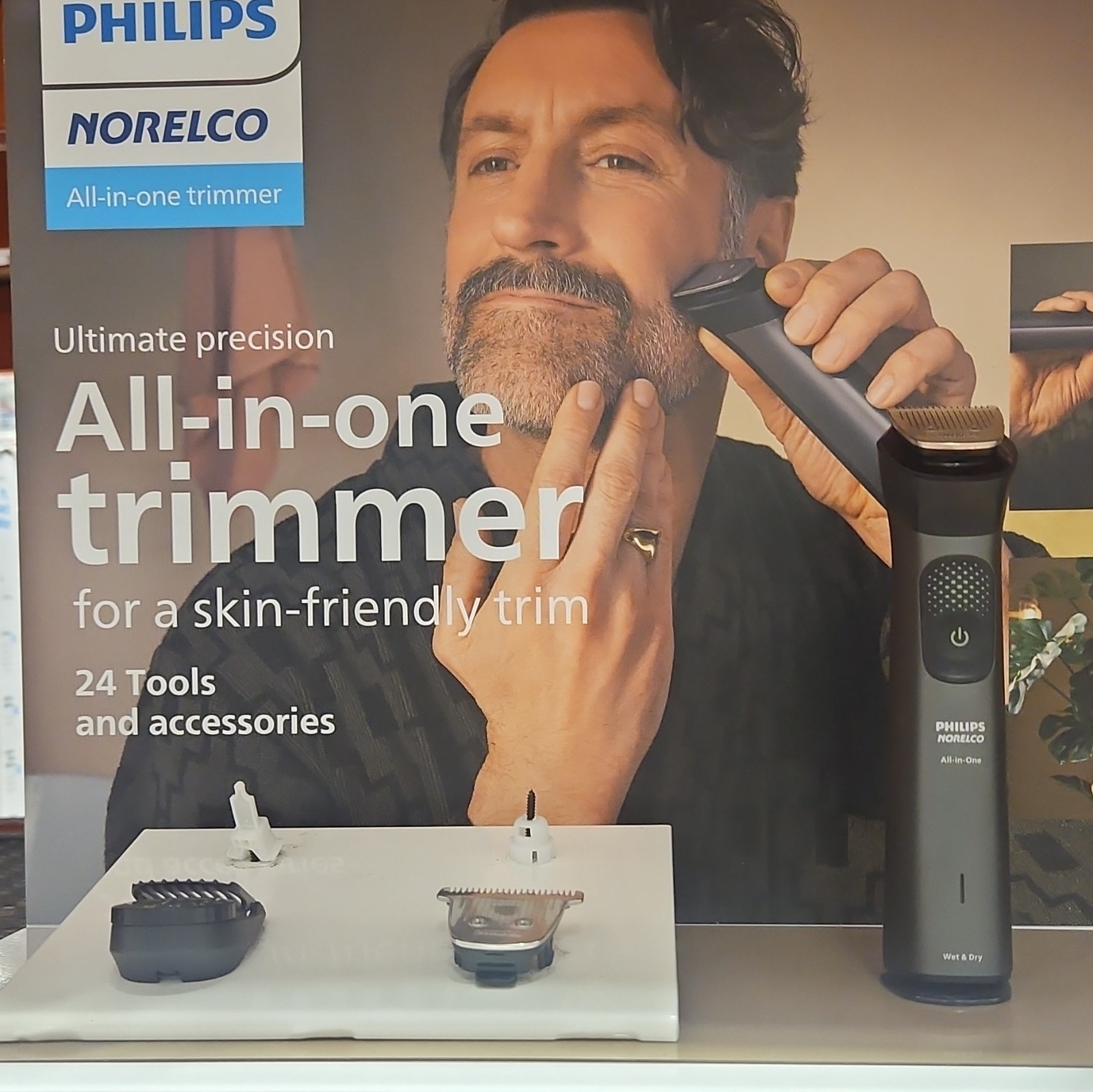 Philips Norelco All-in-One Trimmer 24 Tools, Cordless Wet/Dry Waterproof