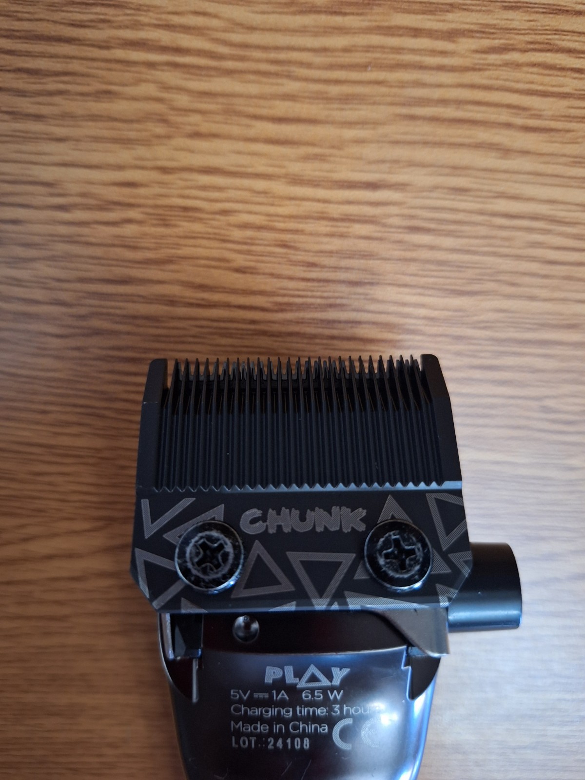TPOB PLAY COMBO CLIPPER AND TRIMMER WITH CHARGING BASE