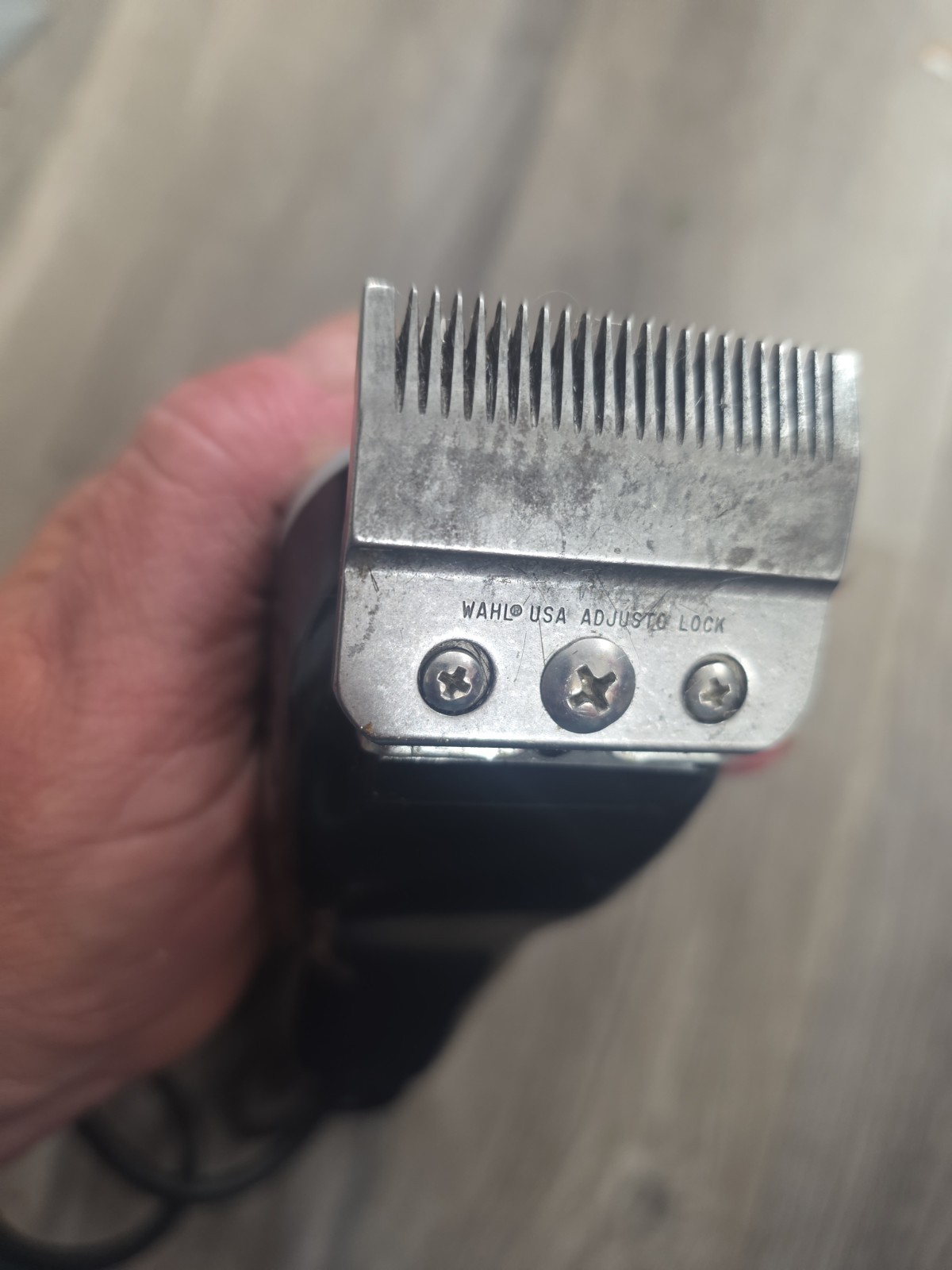 Wahl Designer Model 305G Electric Corded Clippers – Tested Works