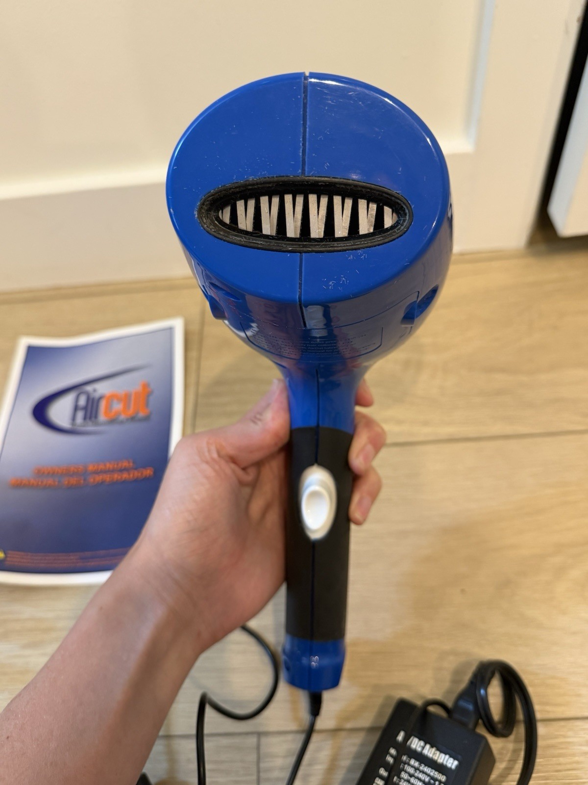 AirCut Vacuum Haircutting System DIY Self Hair Clipper