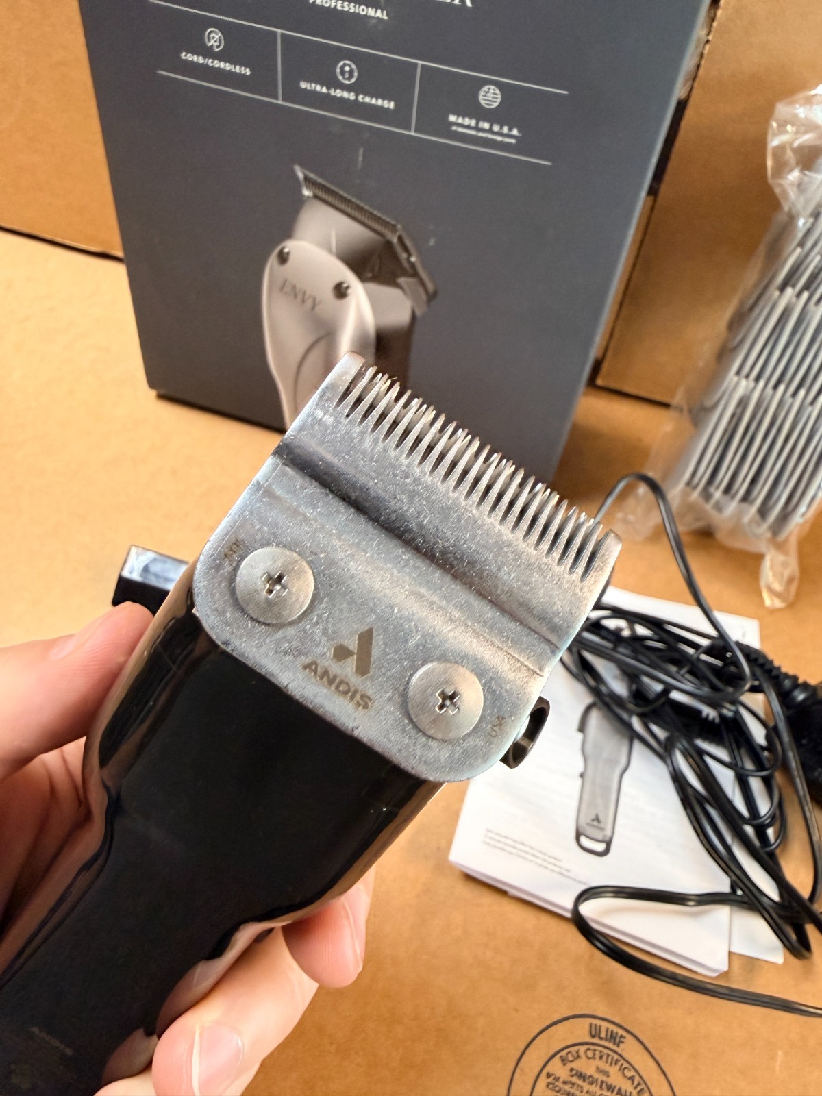 Andis 73000 Cordless Envy Li Adjustable Blade Clipper Rotary Motor