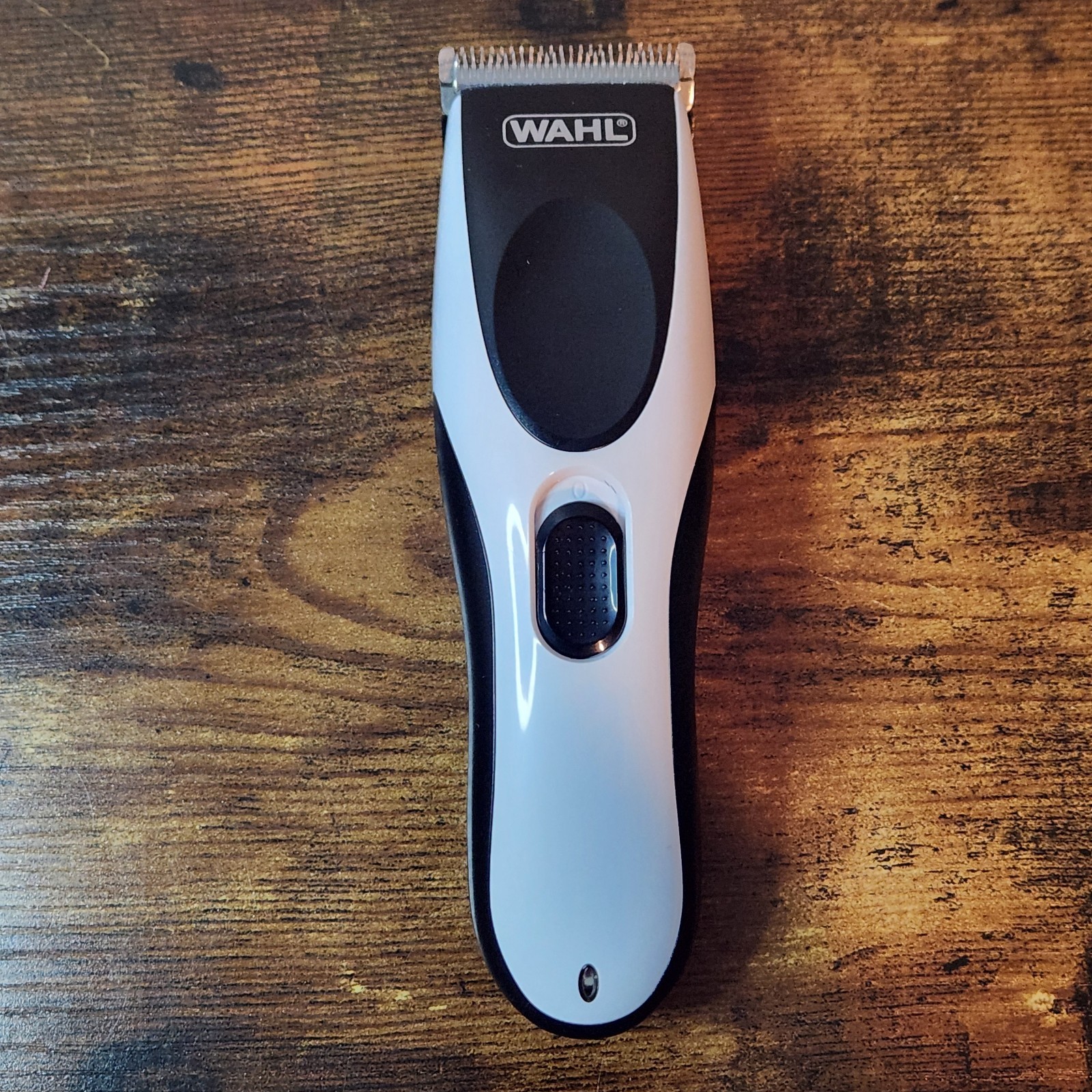 Wahl Cordless Hair Clipper 9649 White/Black – Mint Condition – Complete