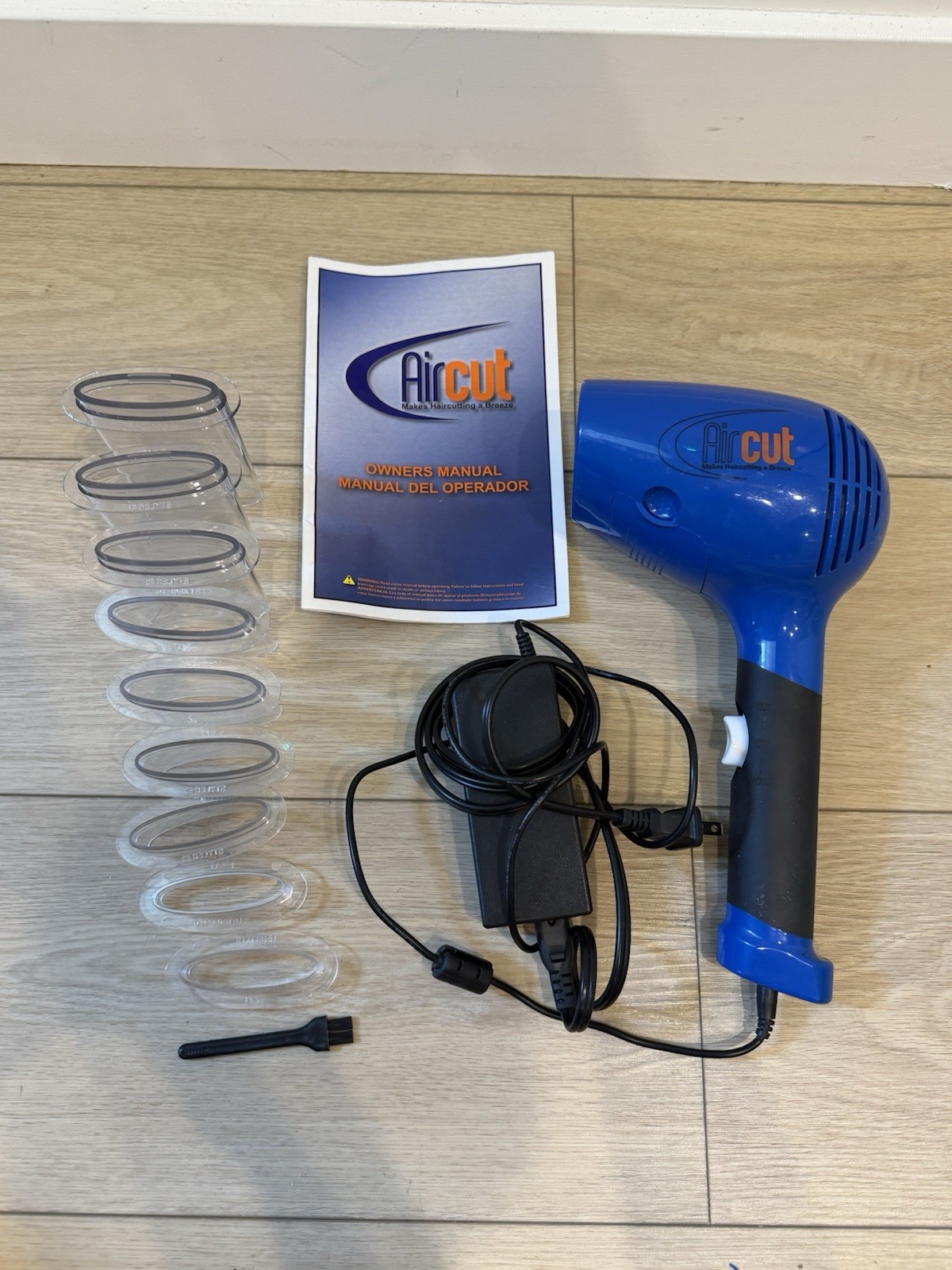 AirCut Vacuum Haircutting System DIY Self Hair Clipper
