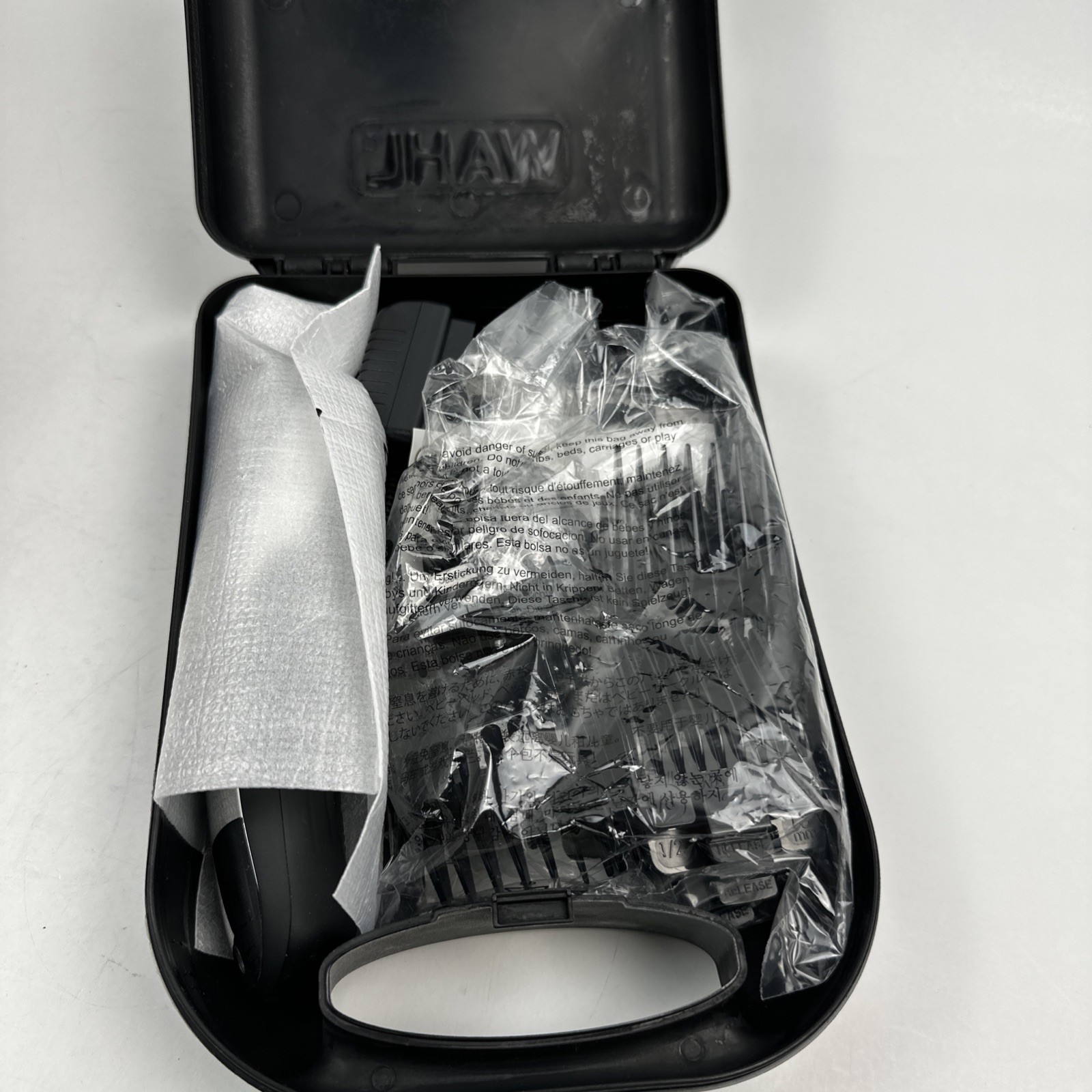 Wahl Cordless Rechargeable Clipper Kit Black/Silver 79434