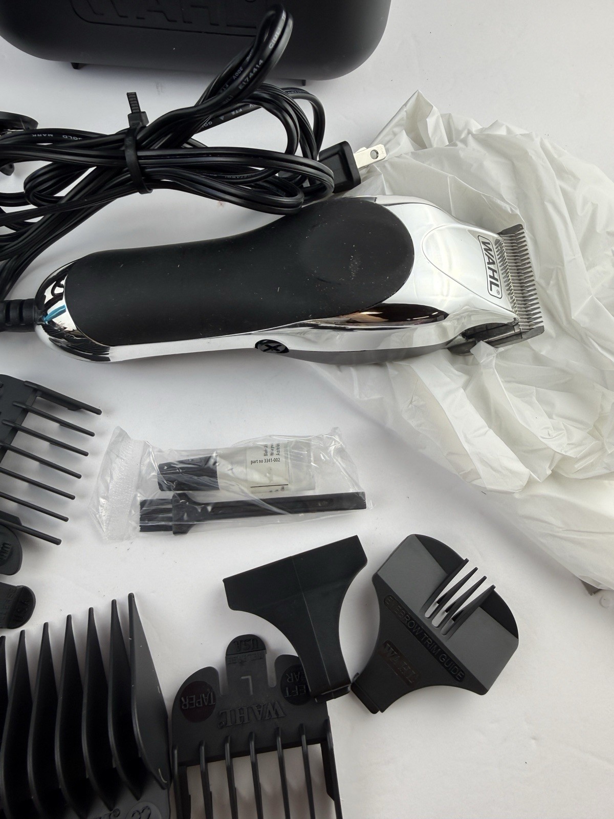 WAHL MC3 Black/Silver CLIPPERS with Size Guards Brush and Hard Plastic Case EUC
