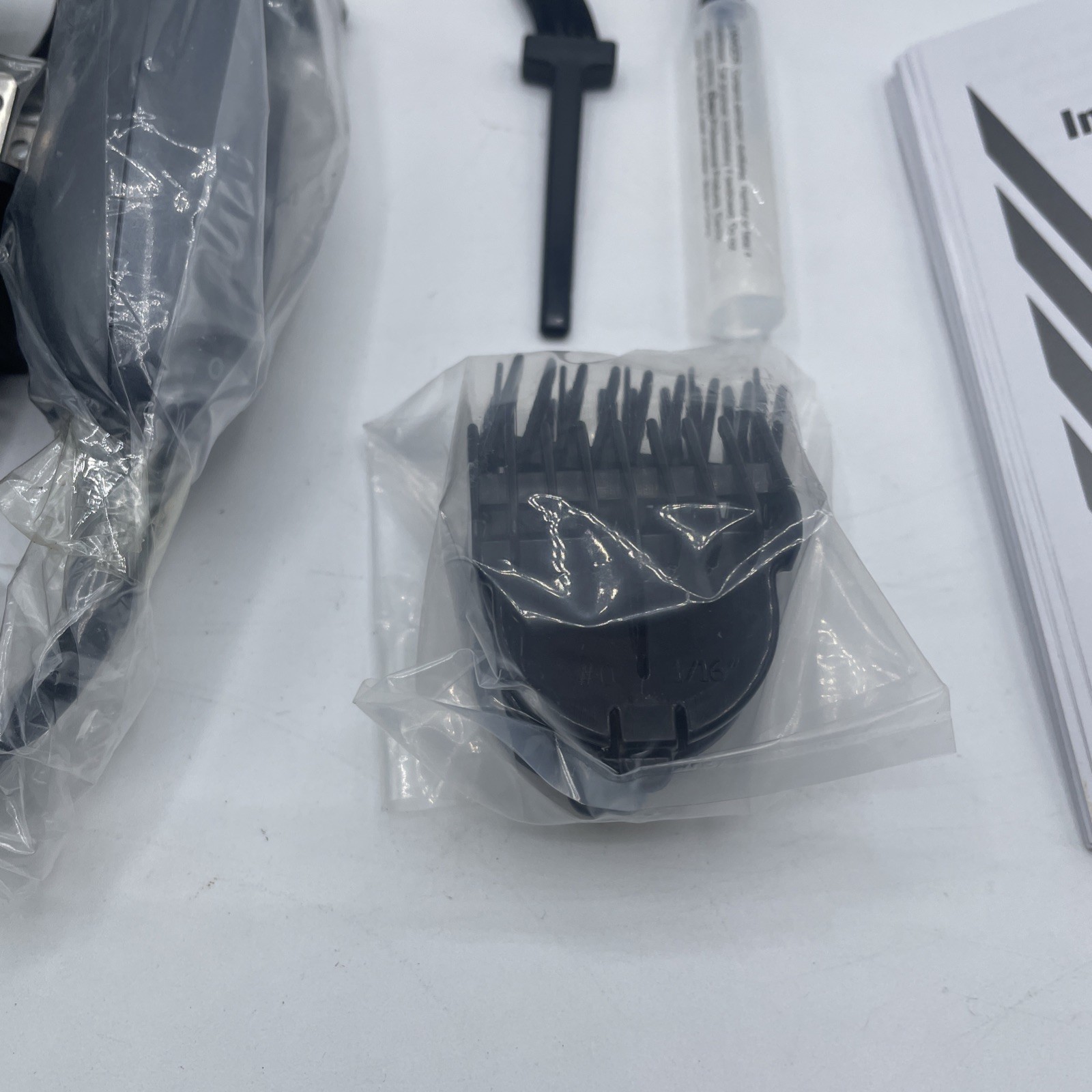 Oster 76988 Baby Teqie Clipper/Trimmer With Guards Free Shipping NEW