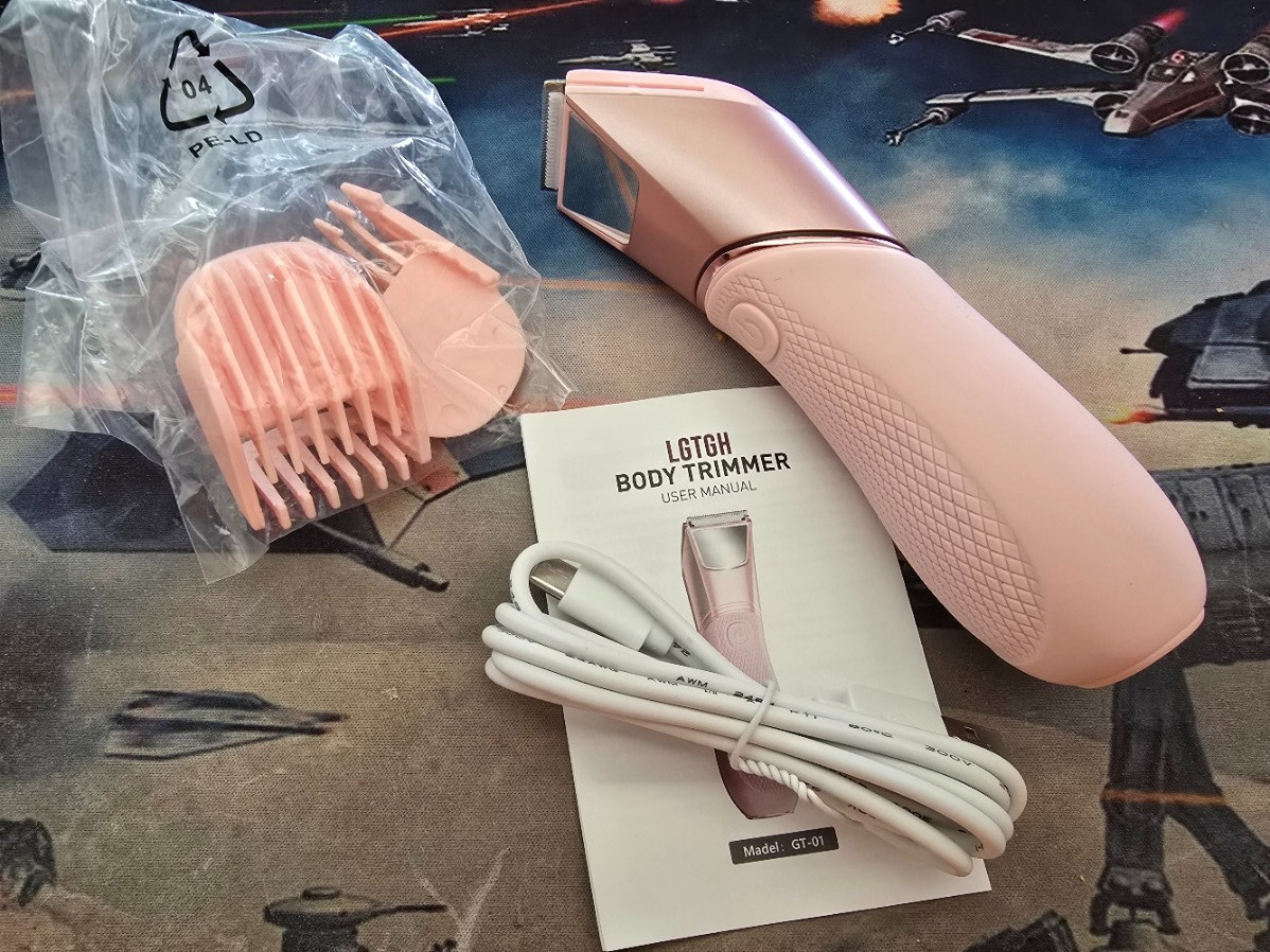 Bikini Trimmer for Women with Mirror LED Light, Ceramic Blades Travel Lock …