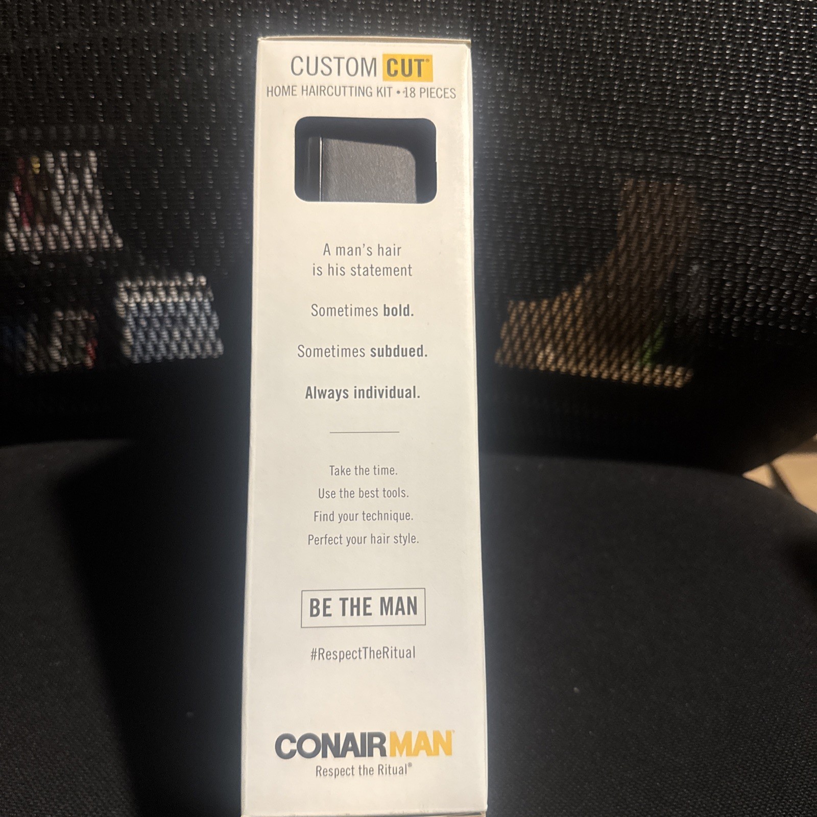 CONAIR Man Custom Cut Clippers 18-piece Haircut Kit Home Hair Cutting New in Box