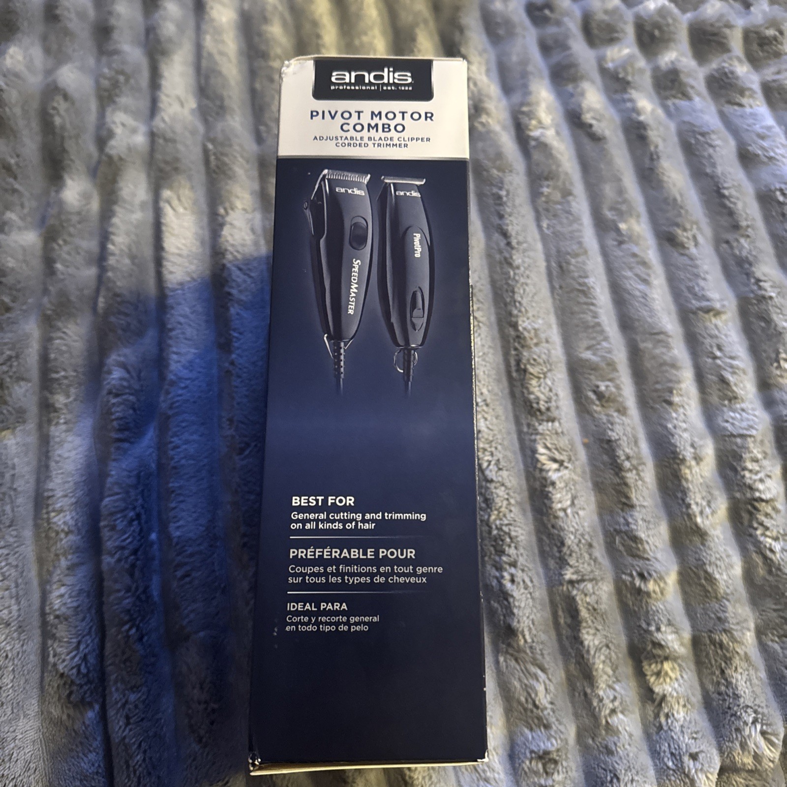 Andis Pivot Motor Clipper & Trimmer Combo and Guides w/Blade Brush