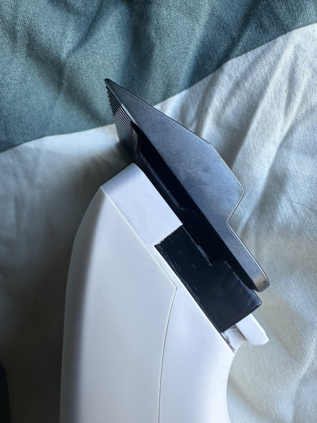WezTecK Hair Clipper Opens from a 0-2 White