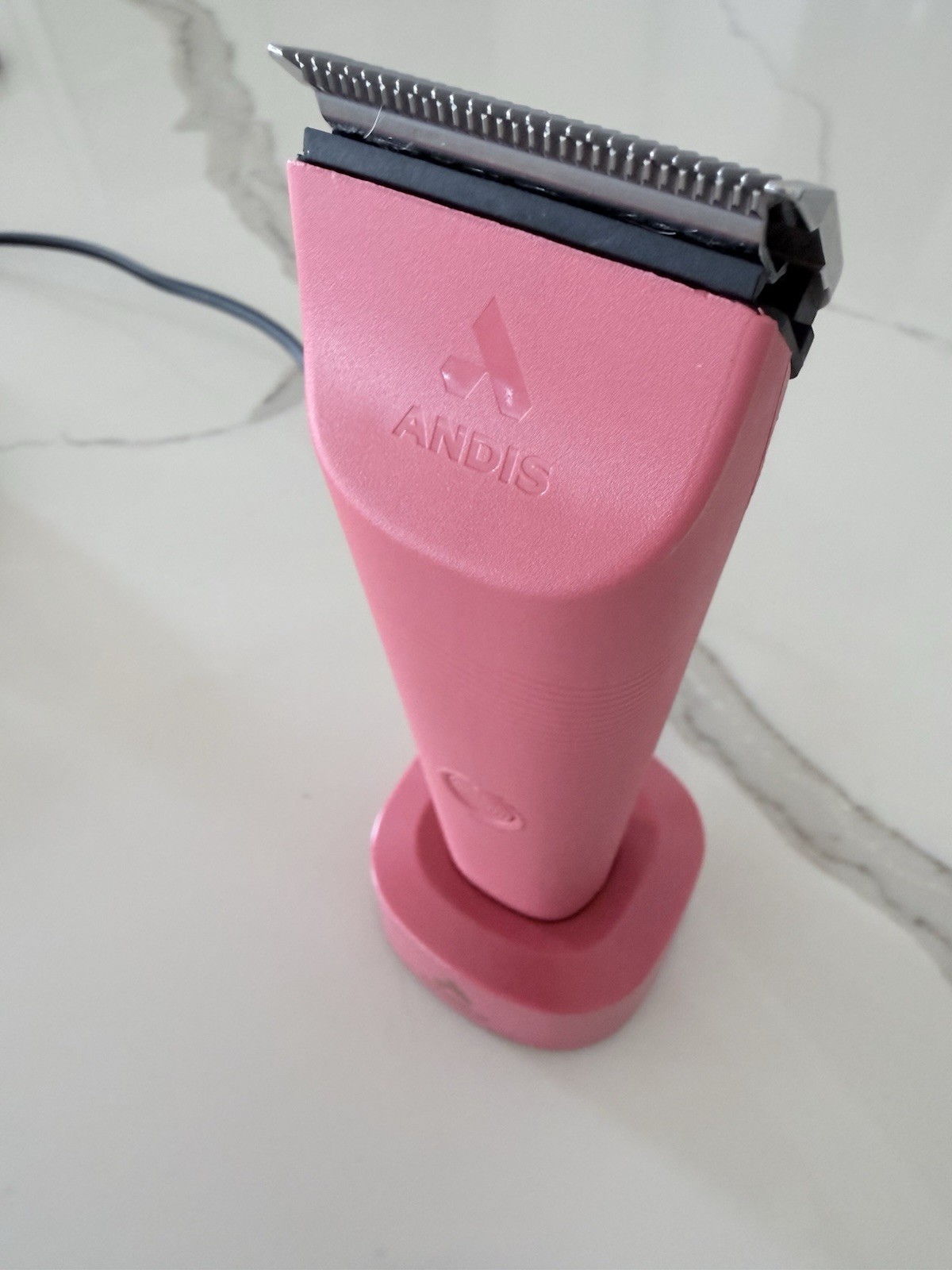 Andis ABQ-1 Cordless Rechargeable Hair Clipper Kit w/ Stand, Guards, Case