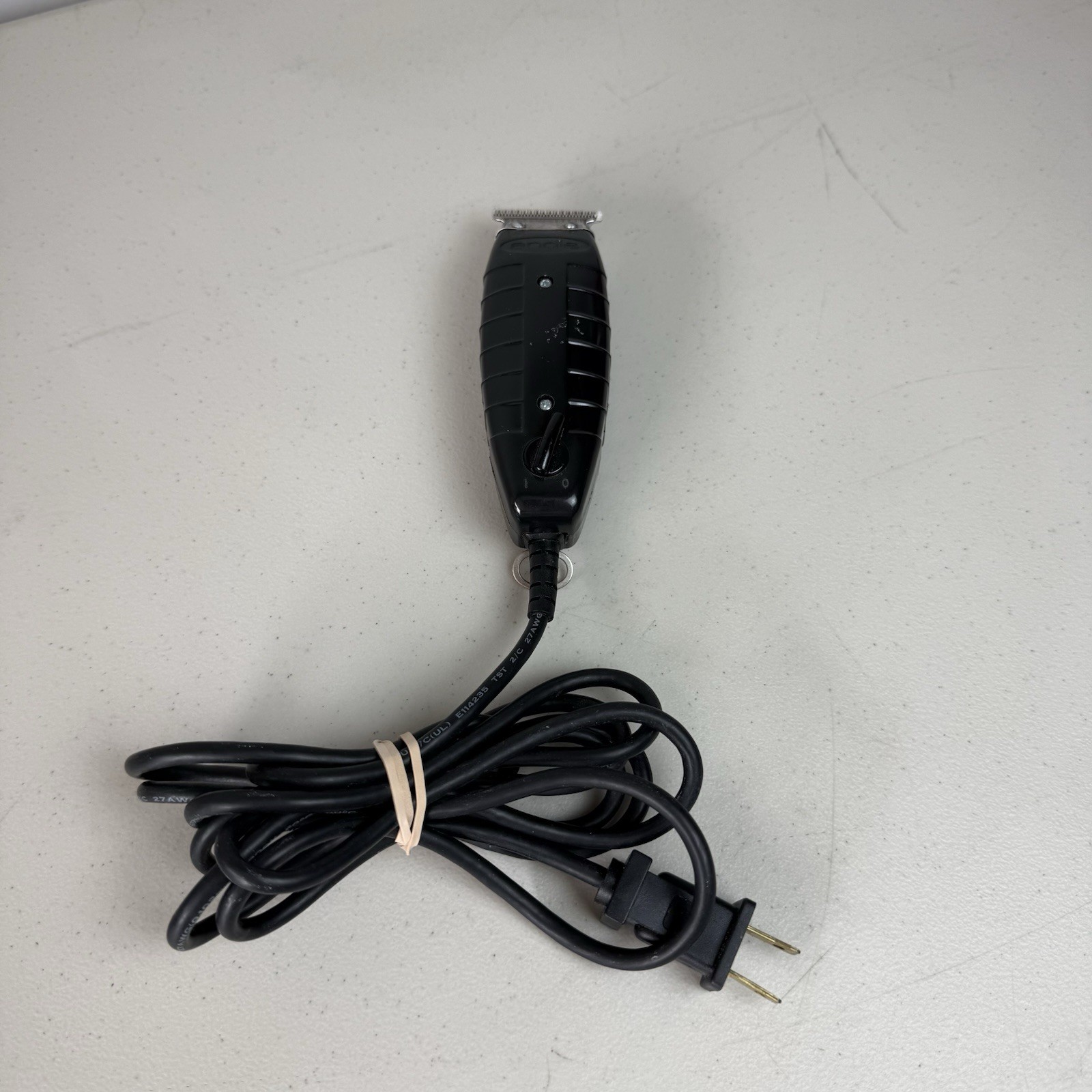 Andis T-Outliner Model G Professional T-Blade Trimmer Corded