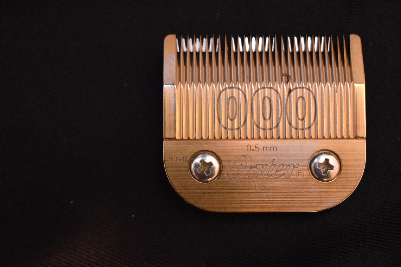 Oster Classic 76 Rose Gold Limited Edition with 3 extra blades – USED