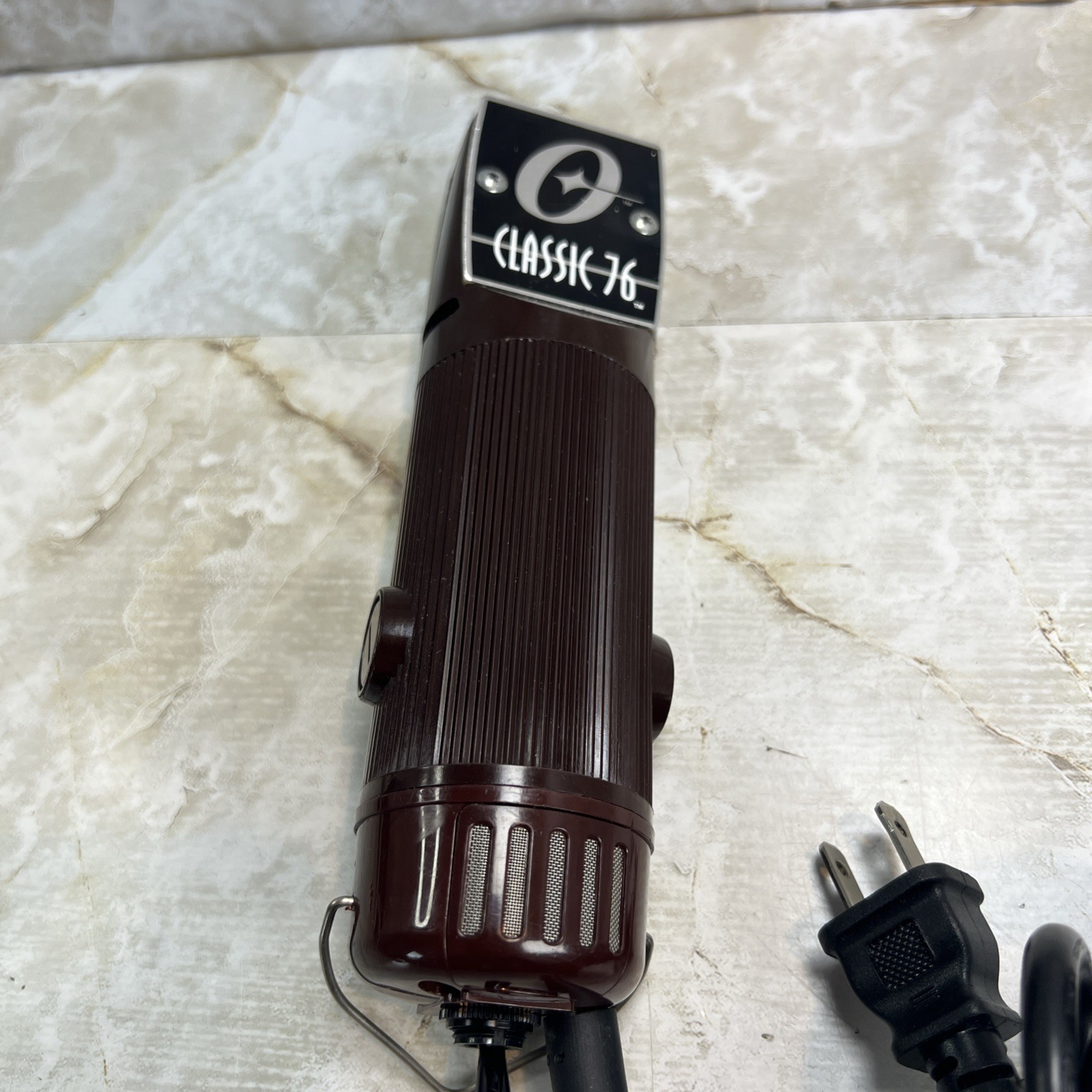 Vintage Oster Classic 76 Professional Clippers Tested/Works NO BLADE/ATTACHMENTS