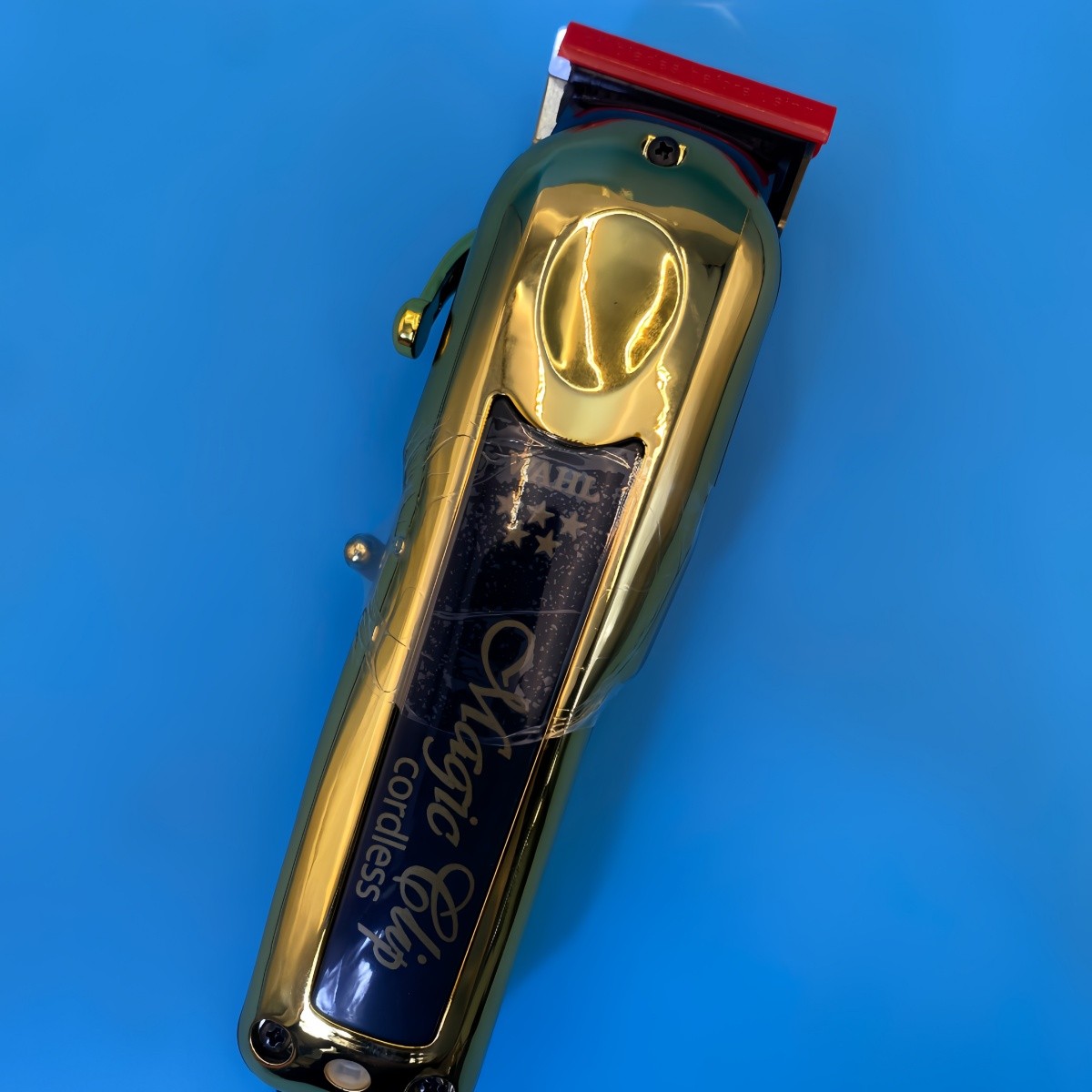 Wahl Professional 5 Star Cordless GOLD MAGIC CLIP Clipper w/ Stand 8148-700