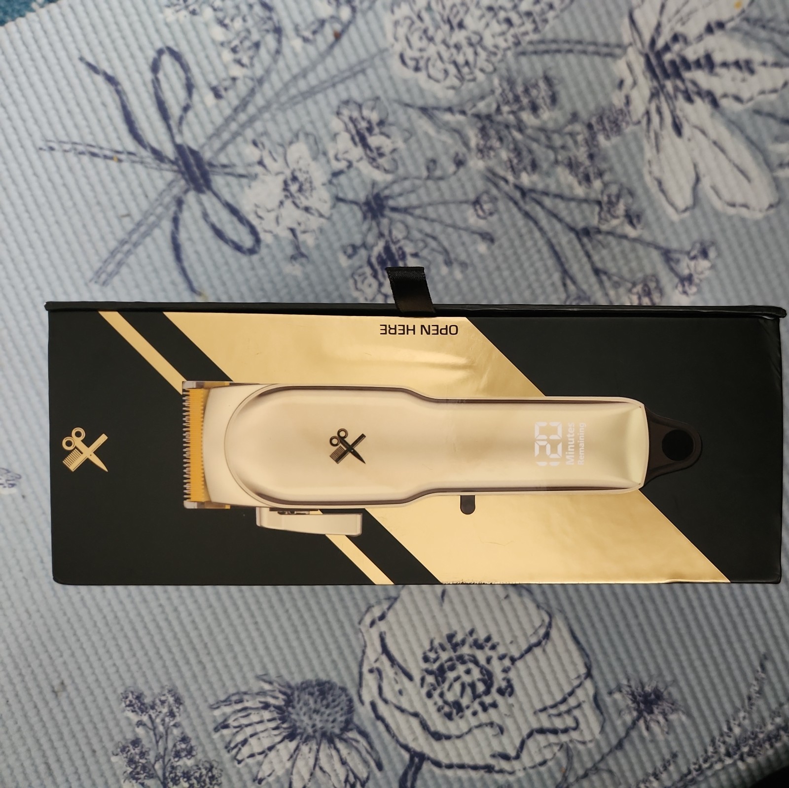 Cutting Edge Hair Clippers, Cordless Rechargeable Clipper for Men Gold & Black