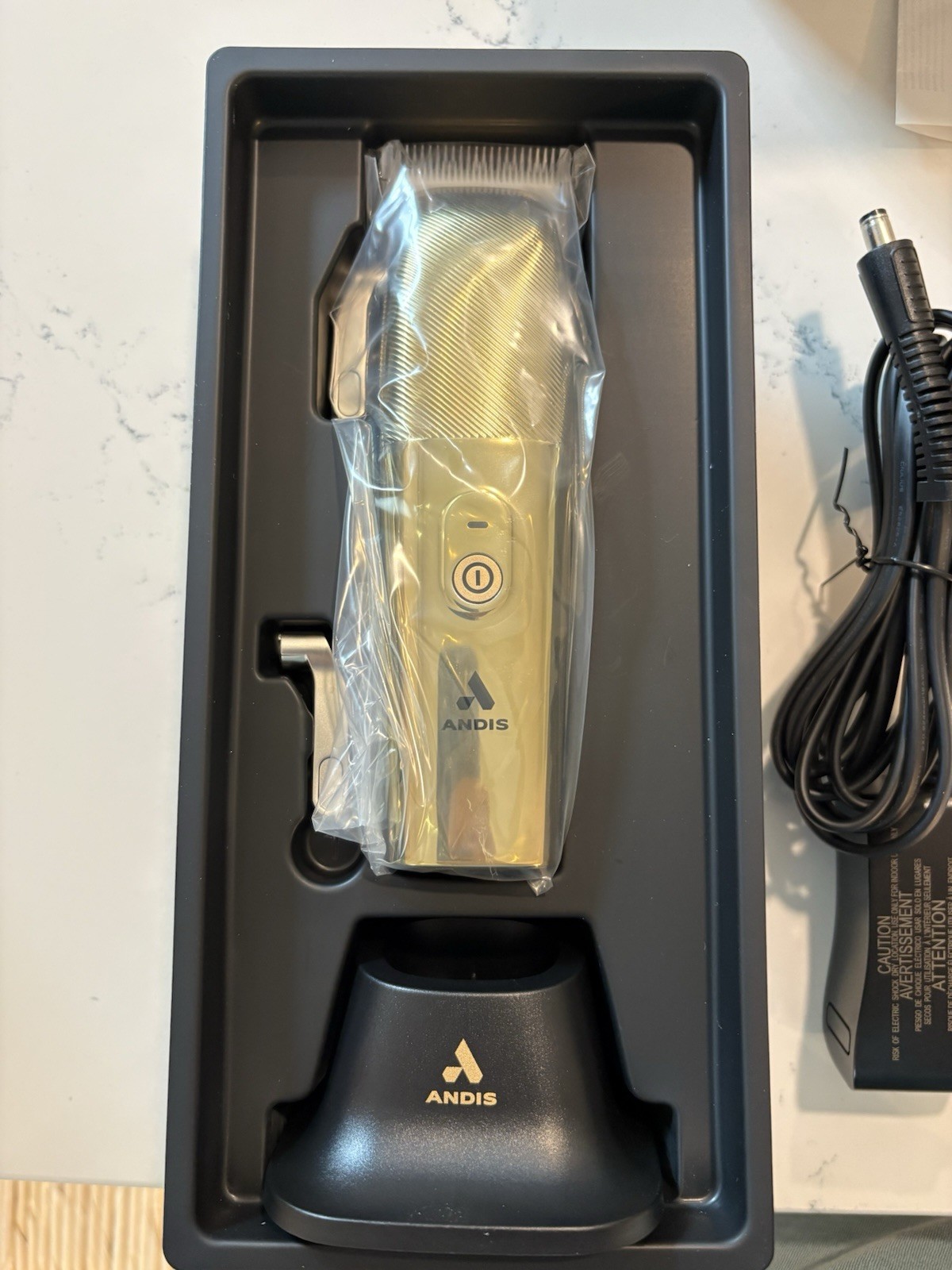 Andis Envy II Premier Edition Cord/Cordless Clipper Gold Charging Stand 561566