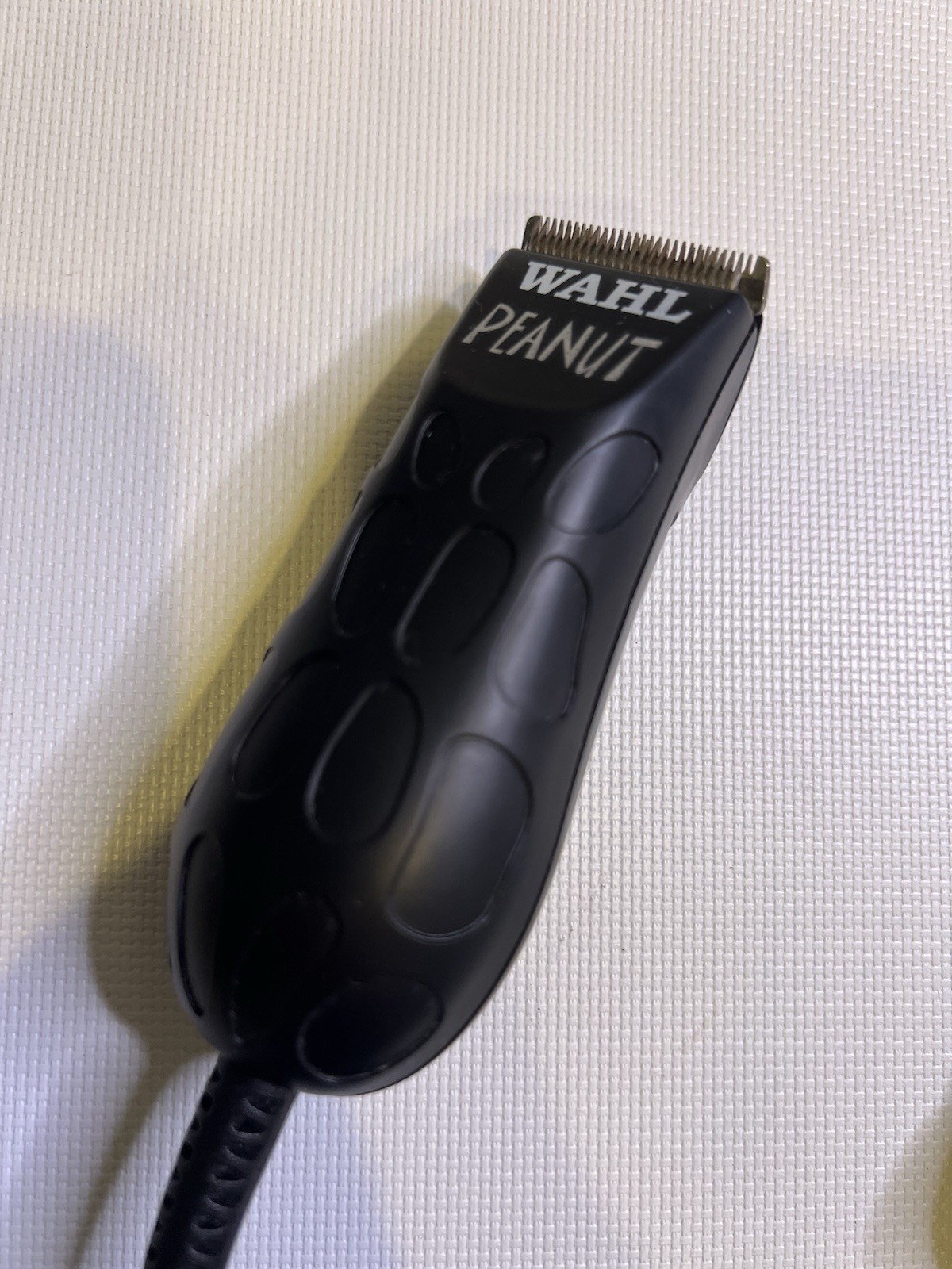 Wahl 8655 Peanut Clipper Trimmer Black Corded Trimmer