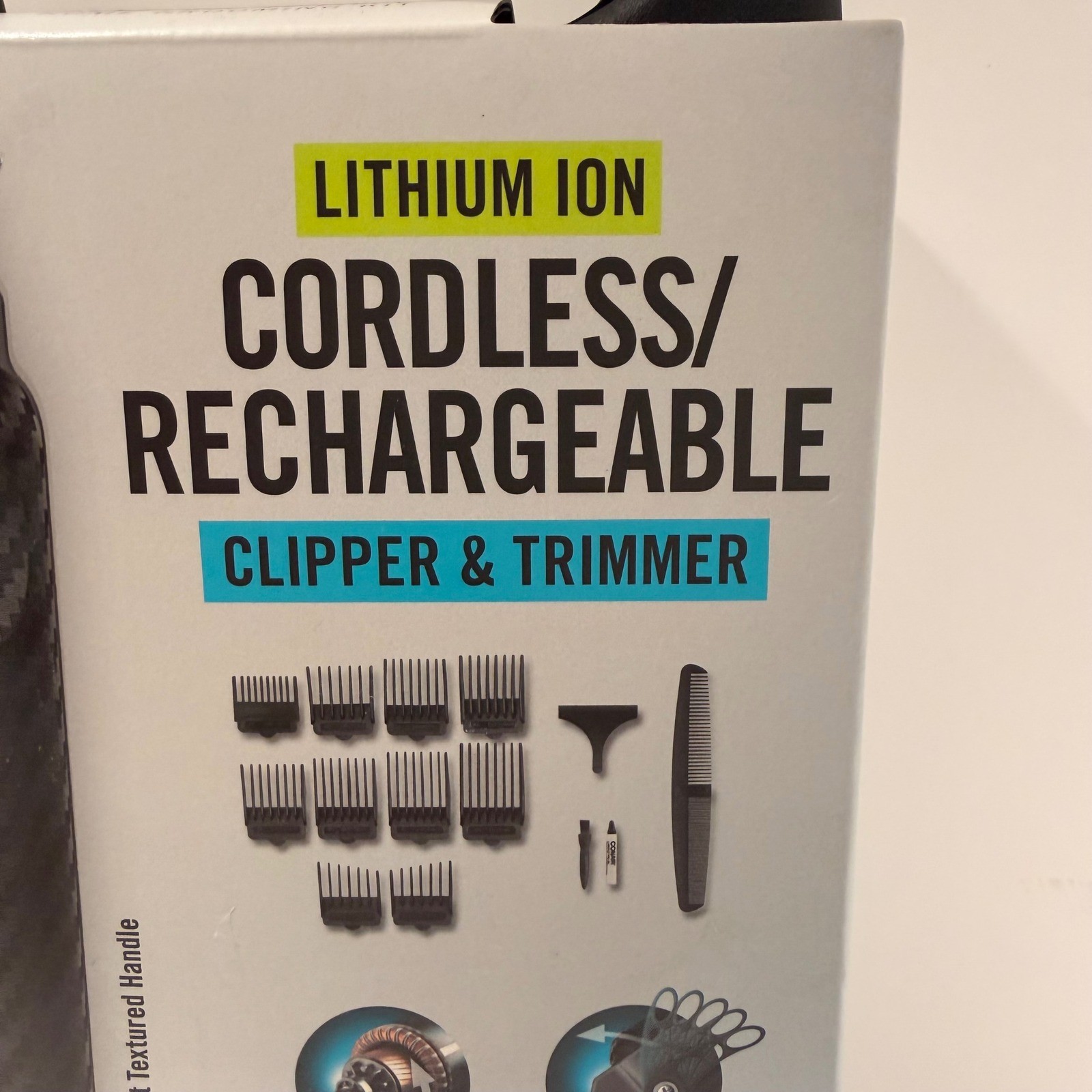 Conair Man Clipper Trimmer Lithium Ion Cordless Rechargeable 17 Pc Carry Case