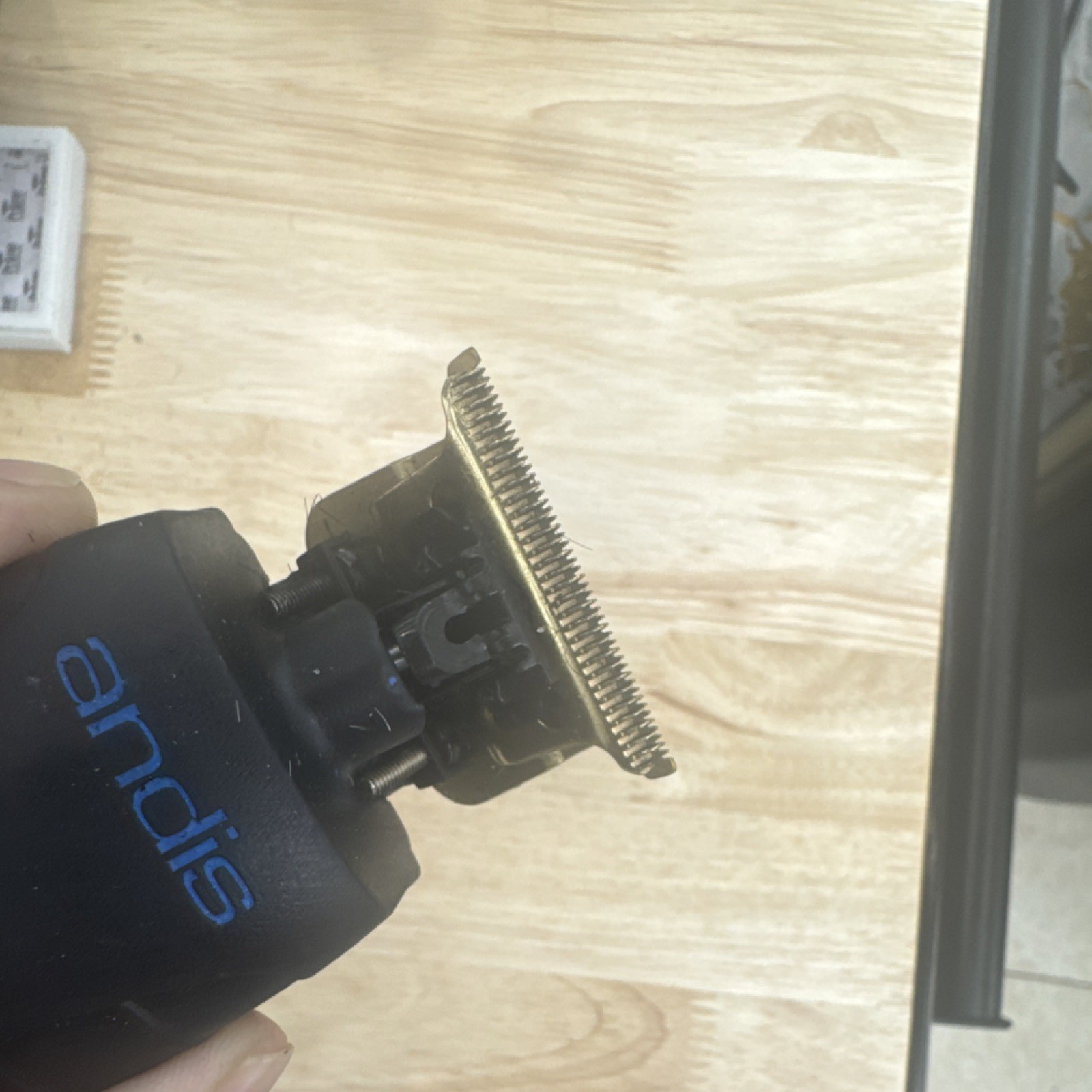 Andis T-Blade Electric Hair Trimmer Black & Gold for Neck Face Head Unisex