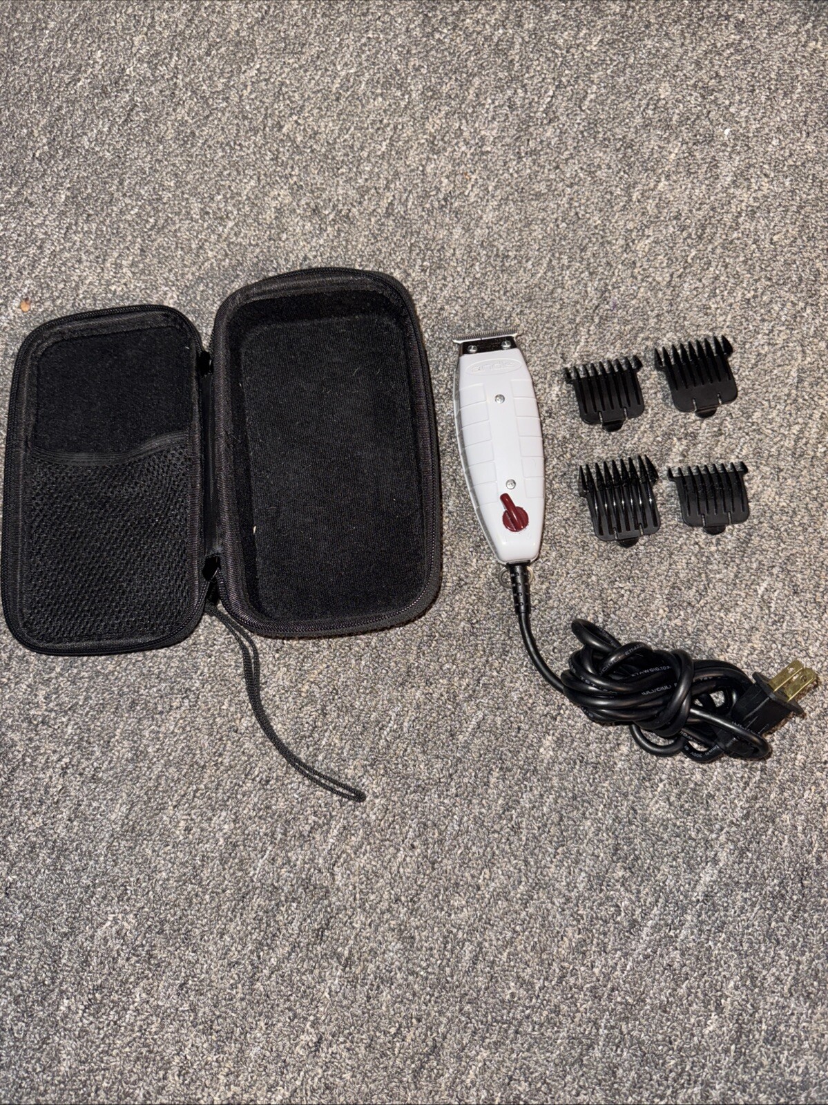 ANDIS Model G Professional T-Outliner Close-Cutting Hair Trimmer