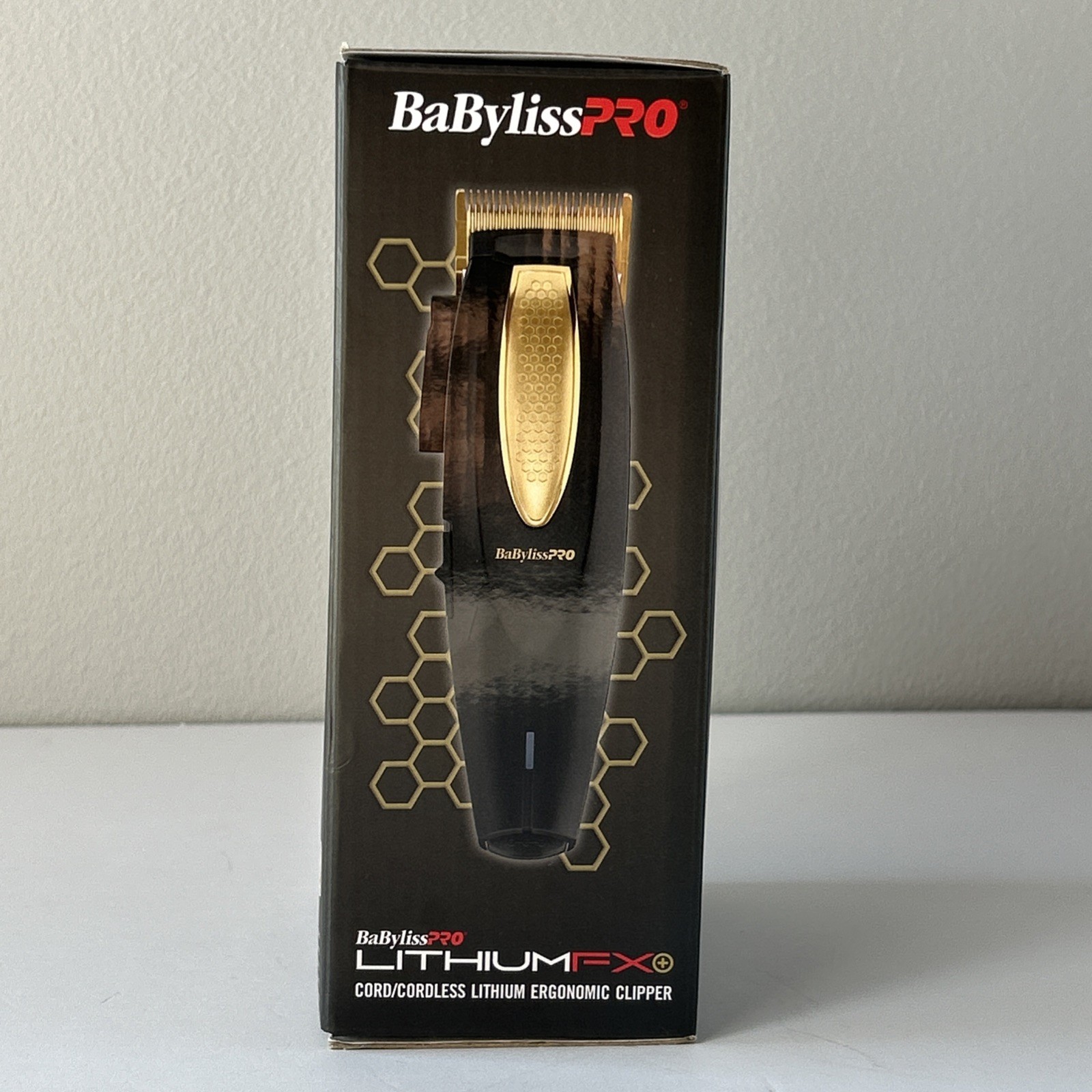 BaBylissPRO LithiumFX+ Cord/Cordless Black Gold Ergonomic Clipper FX673NS