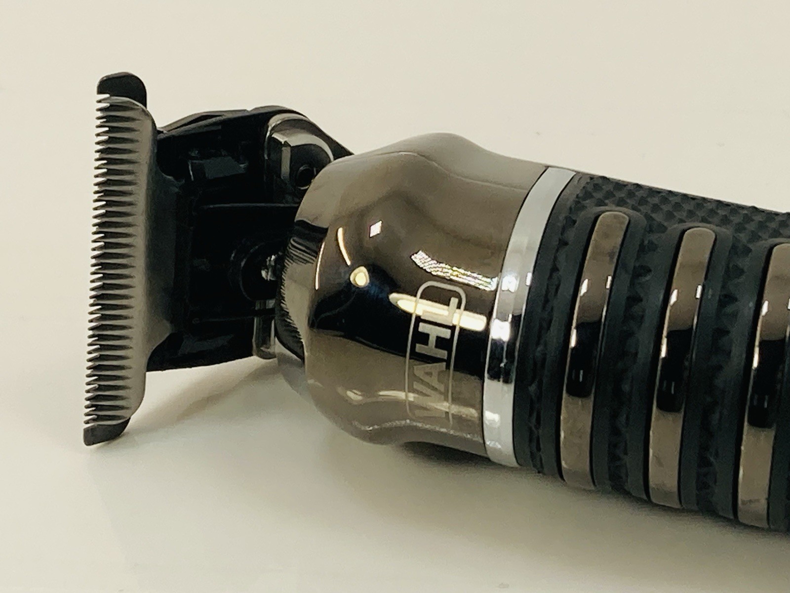 Wahl Pro Series Skeleton Lithium-Ion Trimmer 3026018 Cordless Beard Hair Trimmer