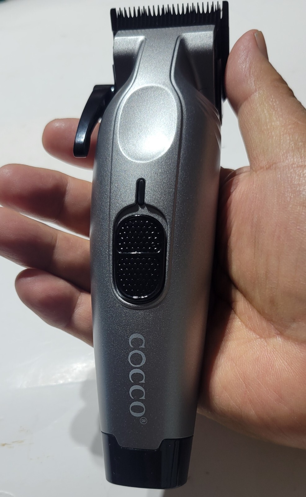 COCCO Veloce Pro MATTE GREY Clipper, Brushless Motor, Digital GAP GREPHENE Blade