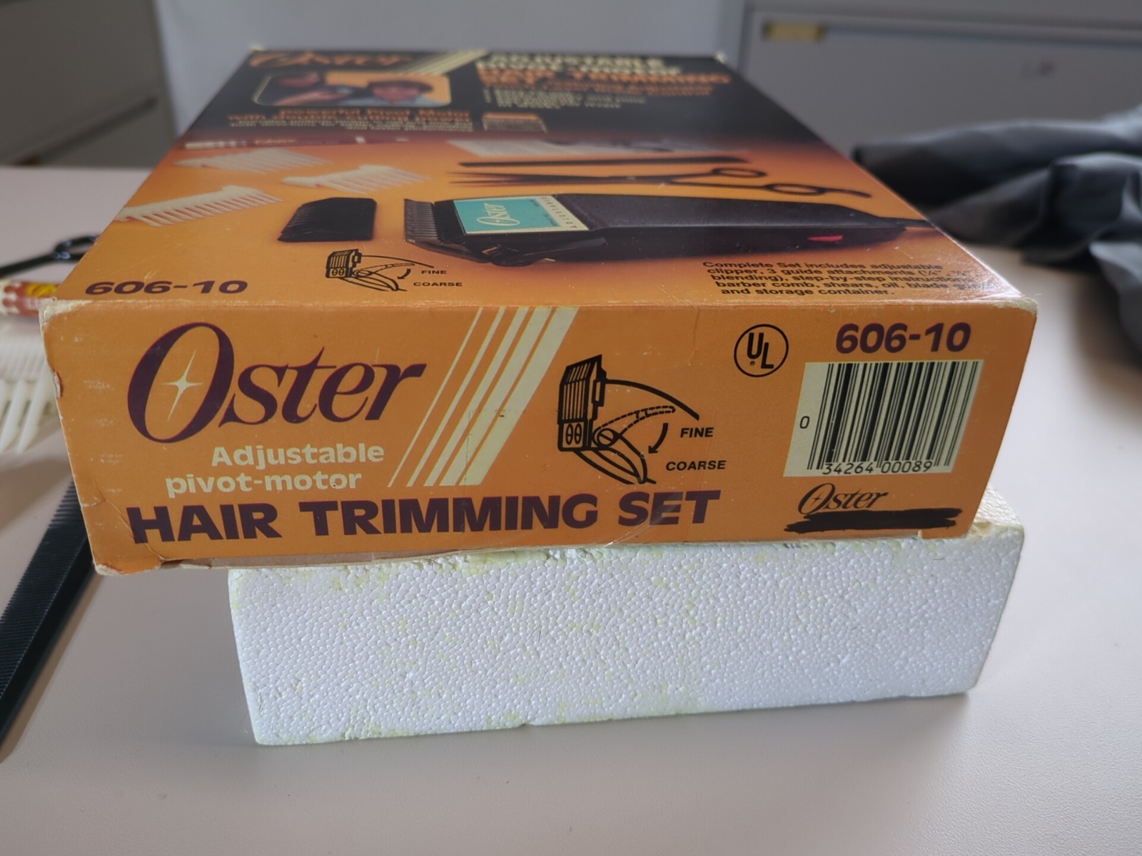 Vintage OSTER Pivot Motor Adjustable Hair Trimming Set Model 606-10 & Box