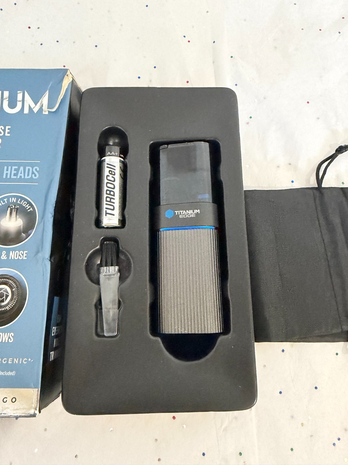 Titanium Edge Ear & Nose Trimmer Dual Rotary Blade Heads with Light Damaged box