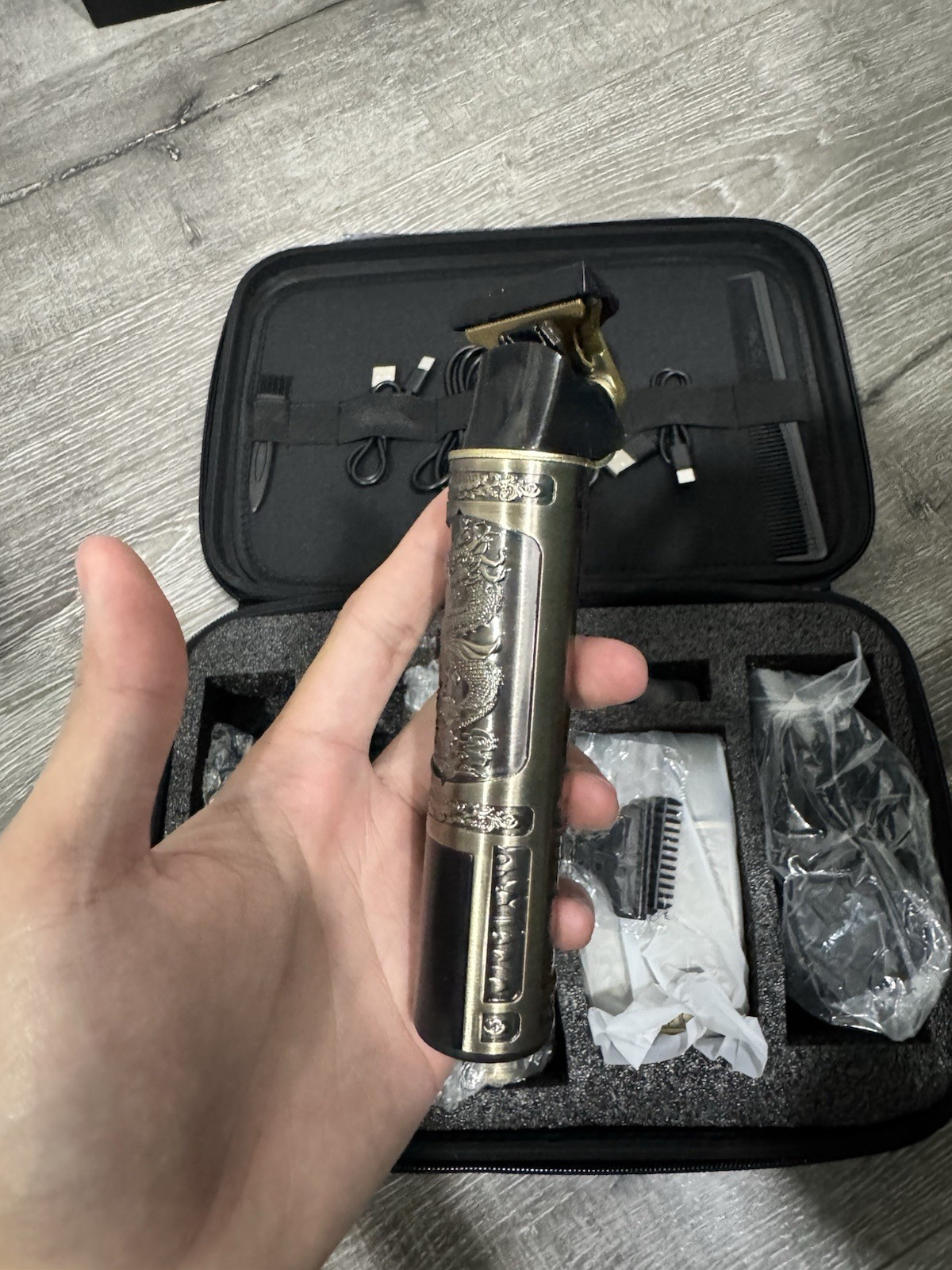 LARGNER Professional Barber Hair Clipper & Trimmer Set – Vintage Gold, Complete