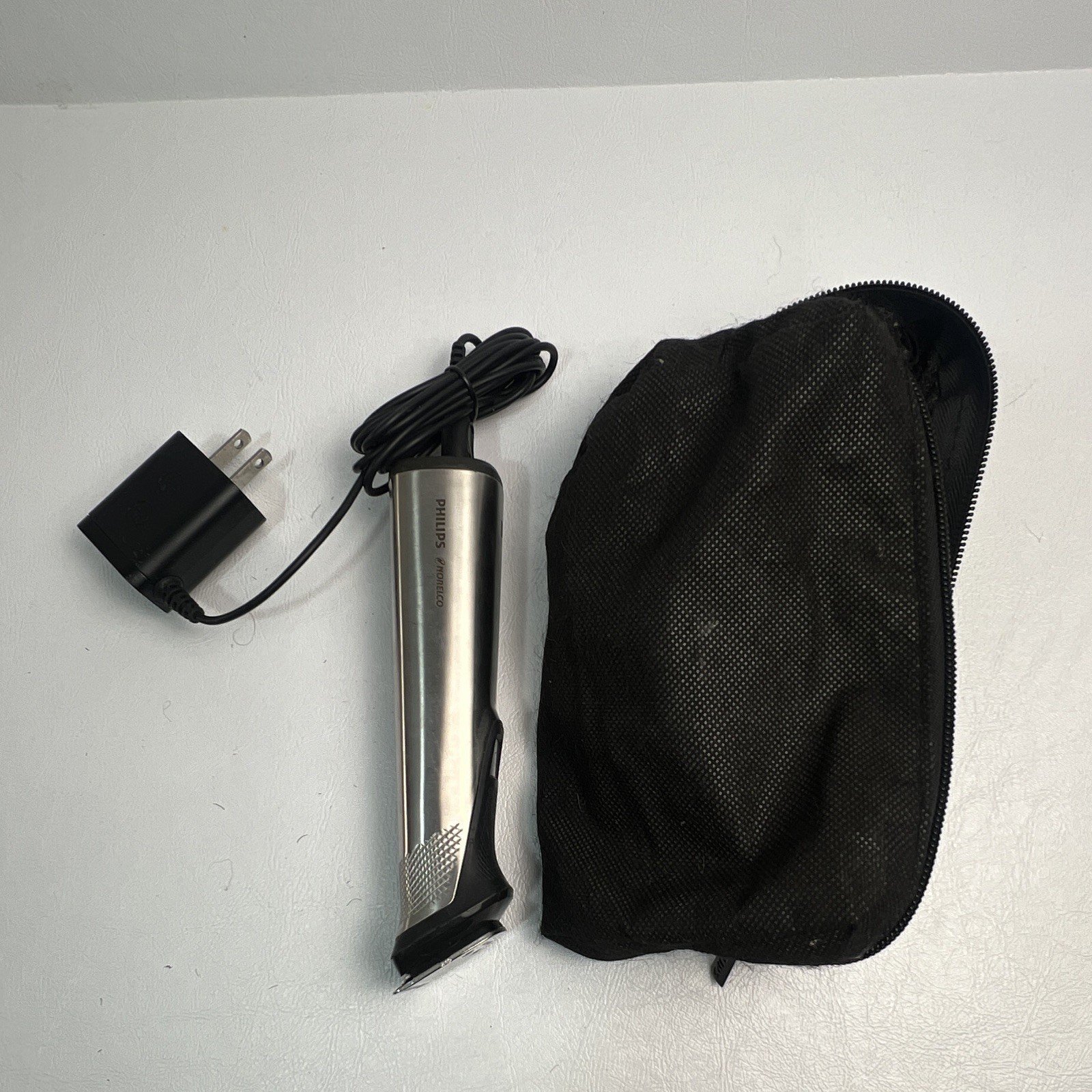 Philips Norelco Corded Face Trimmer for Men Silver/Black w/ Guards #1-5