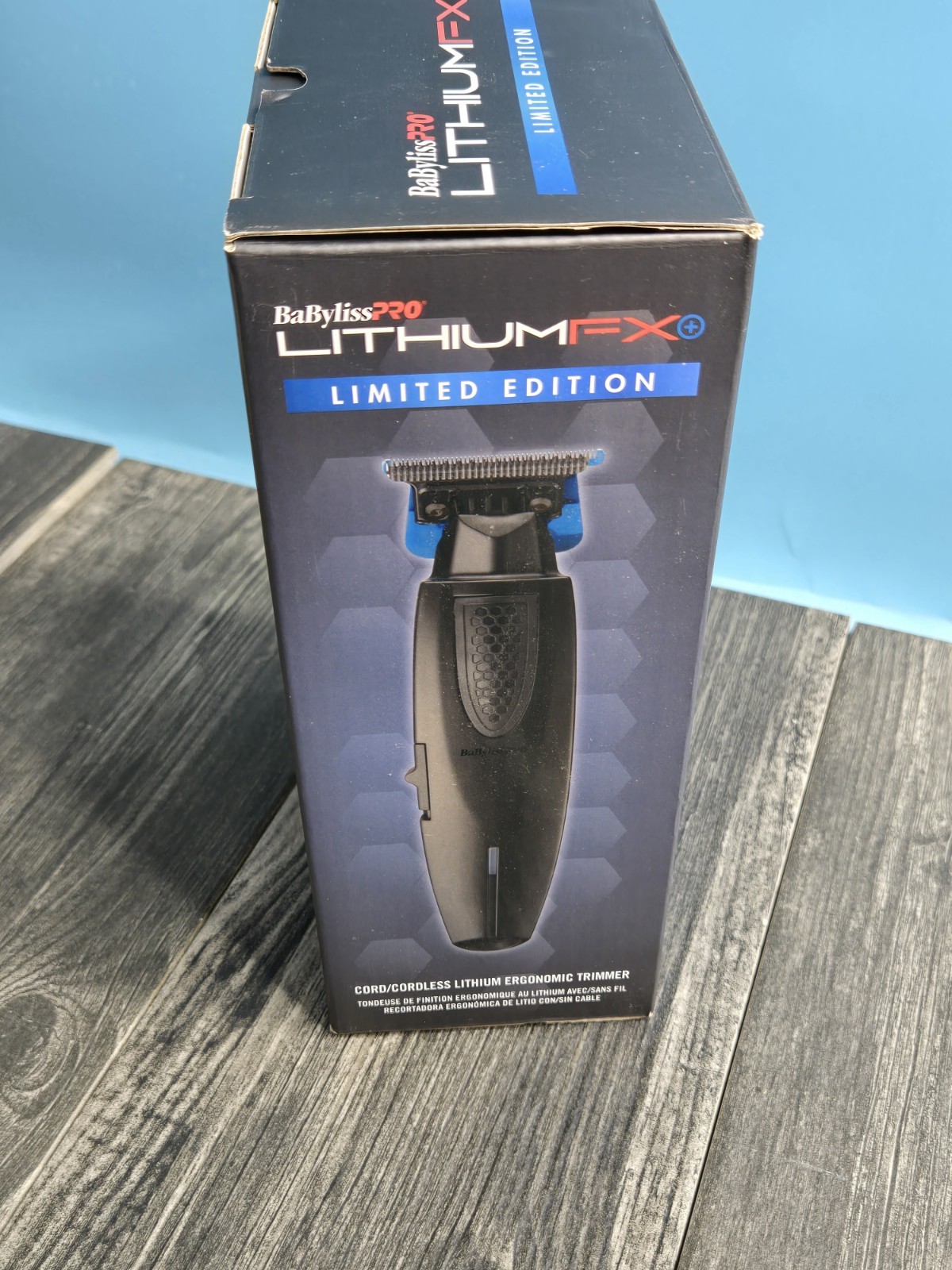 BaBylissPRO FX673NSMB LithiumFX+ Cord/Cordless Ergonomic Clipper 6800RPM Open BX
