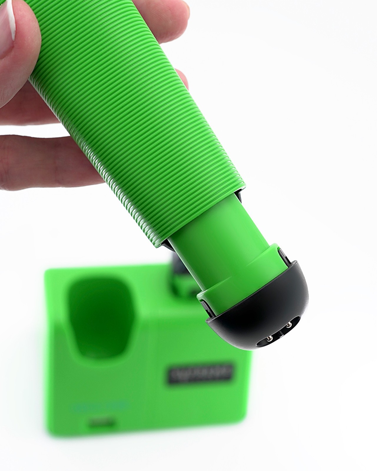 Product image Supreme Trimmer Recharge Clipper w/ DLC Taper Blade STC779 | Green