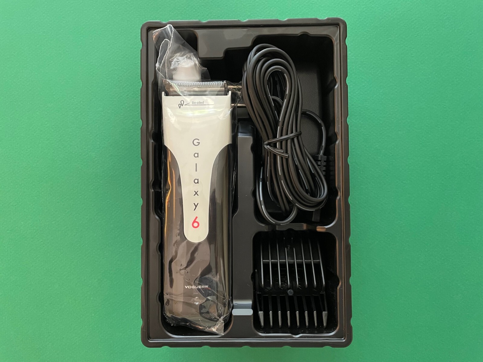 Korean Professional Hair Clipper /Trimmer Set Pkg 1 ( Model VG8071 + VG706 )