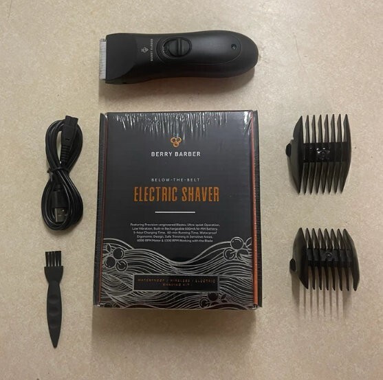 THE FAMOUS BERRY BARBER – Mens and ladies Cut Proof Rechargable Shaver 