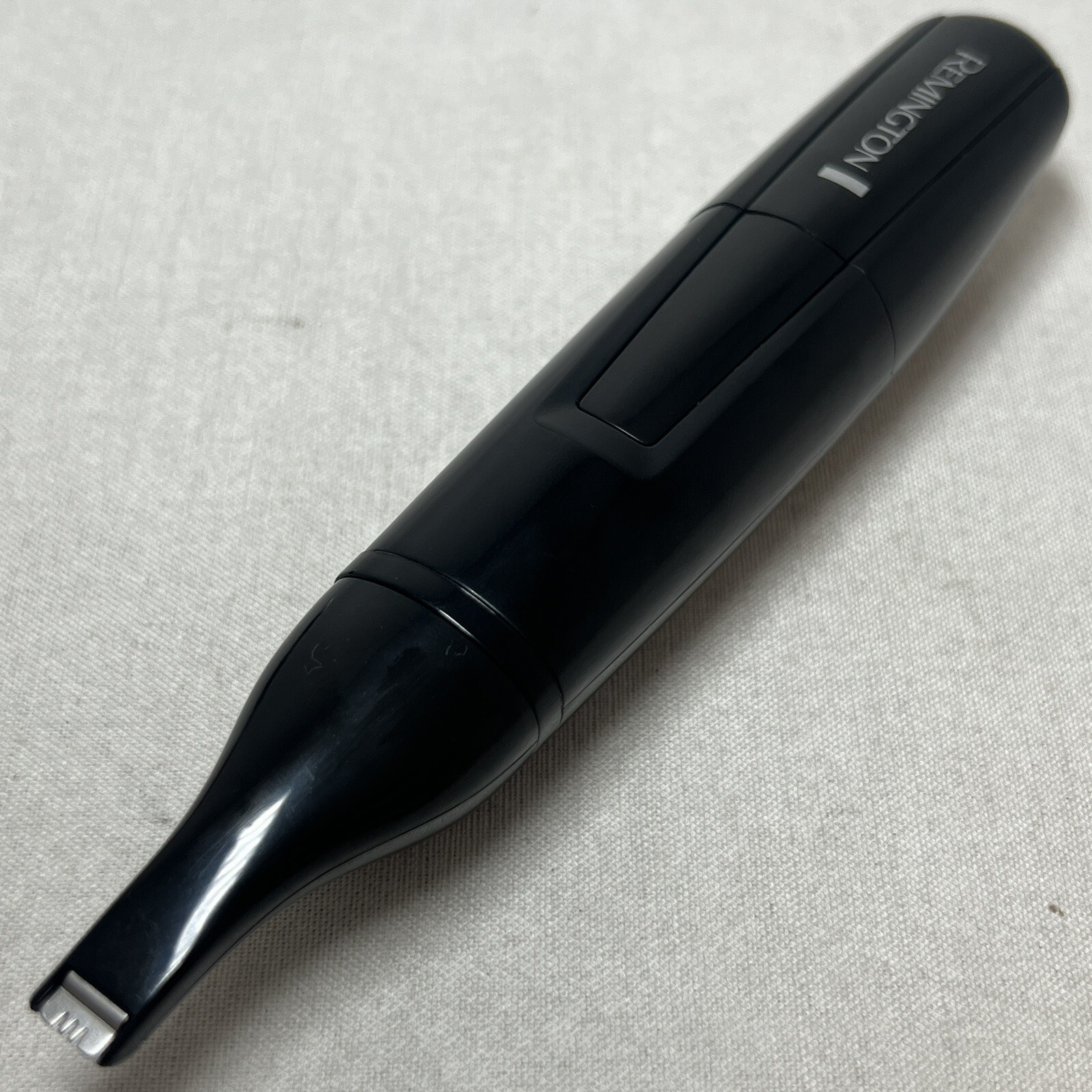 Lot 2 Remington Nose Ear Neck Detail Trimmer Travel Pocket Size Battery Powered