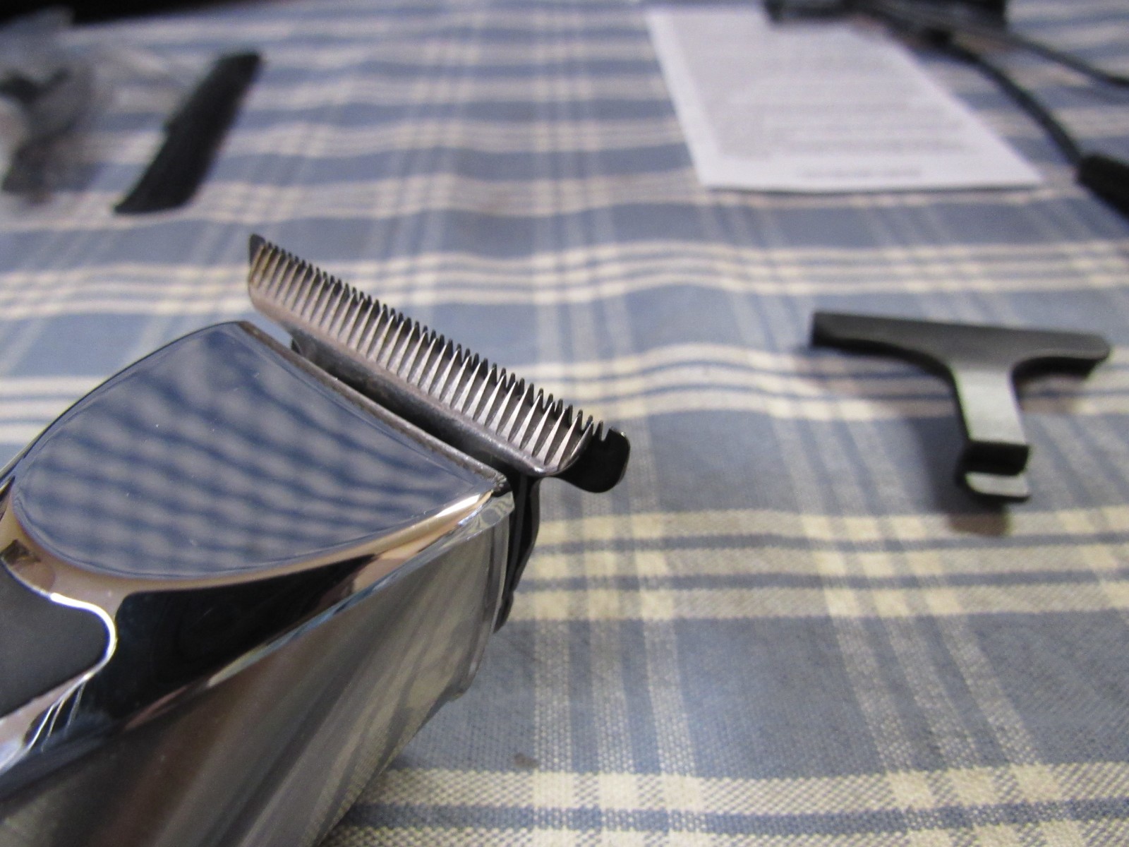 Wahl 3026017 Pro Series Stainless Steel Lithium lon Beard Trimmer FREE SHIPPING.