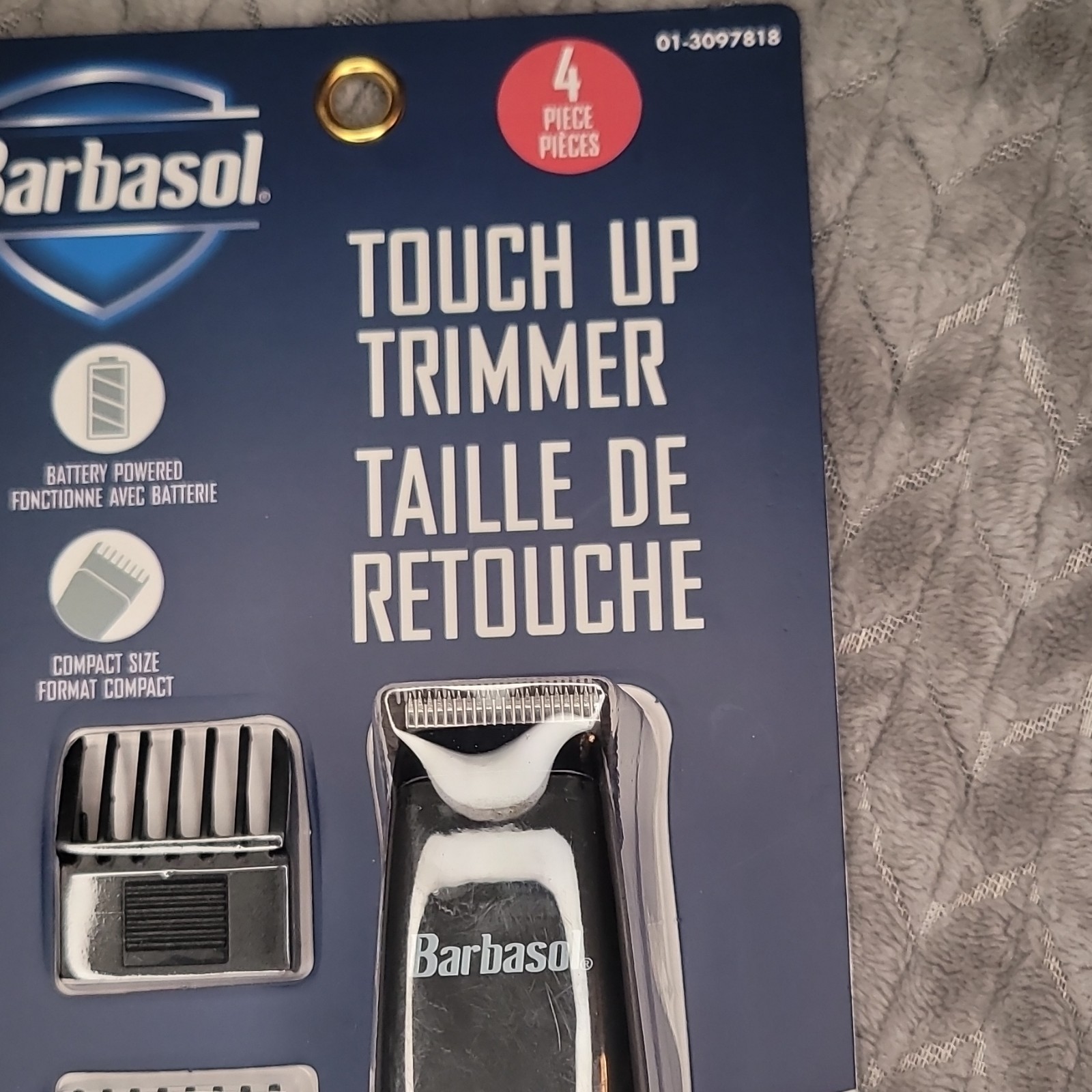 Barbasol Touch Up Trimmer Battery Powered Men’s Face/Neck w/ 3 Guides 01-3097818