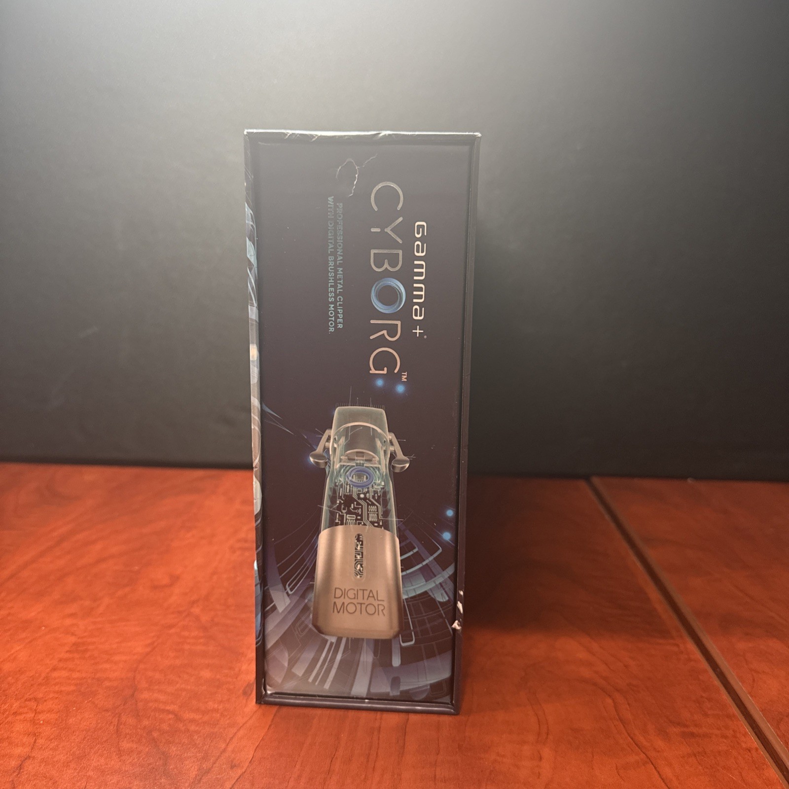 Gamma+ Cyborg Cordless Clipper with Digital Brushless Motor (GP604M) (1566) New