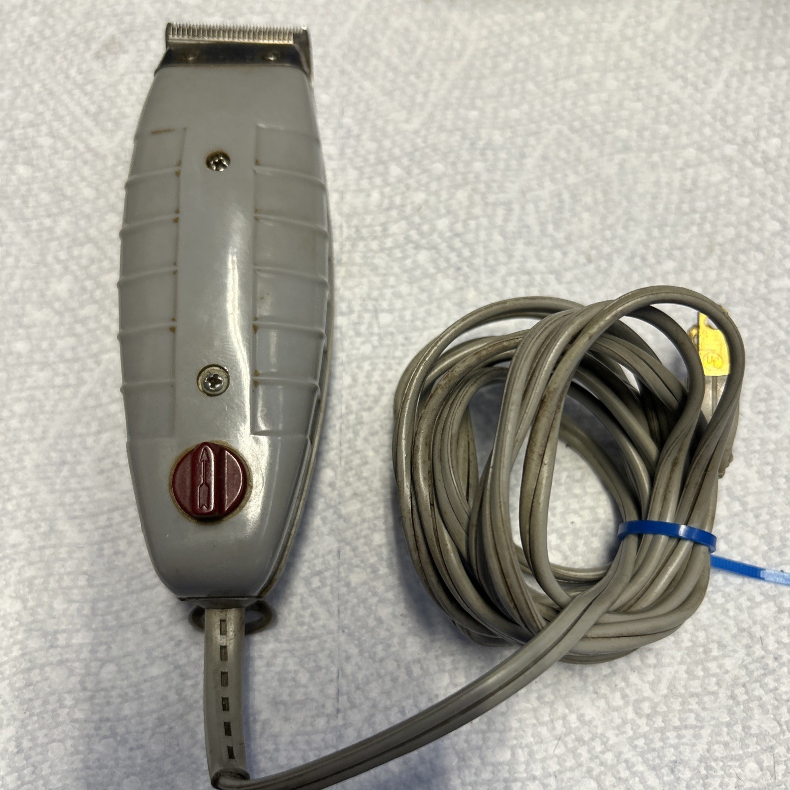 Andis Outliner Model G Vintage Clipper For Parts Powers On