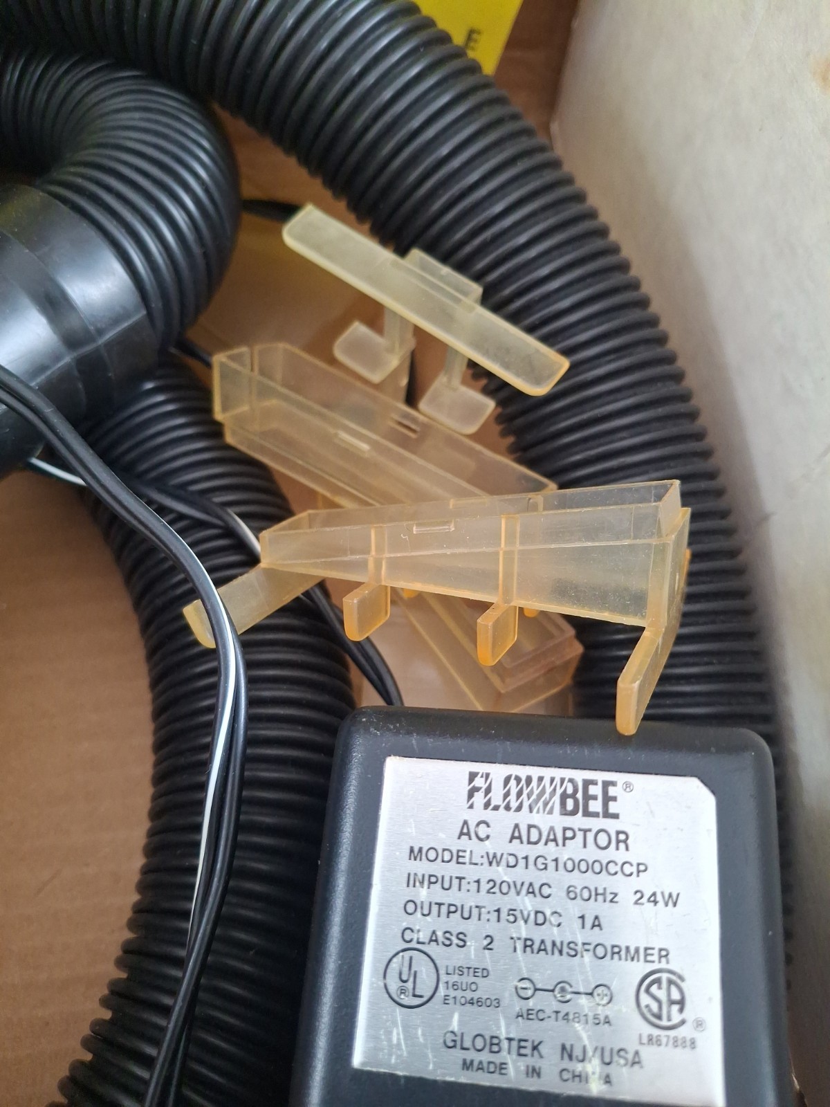 Flowbee Haircutting System Used and FOR PARTS ONLY W/Box and Instructions AS IS
