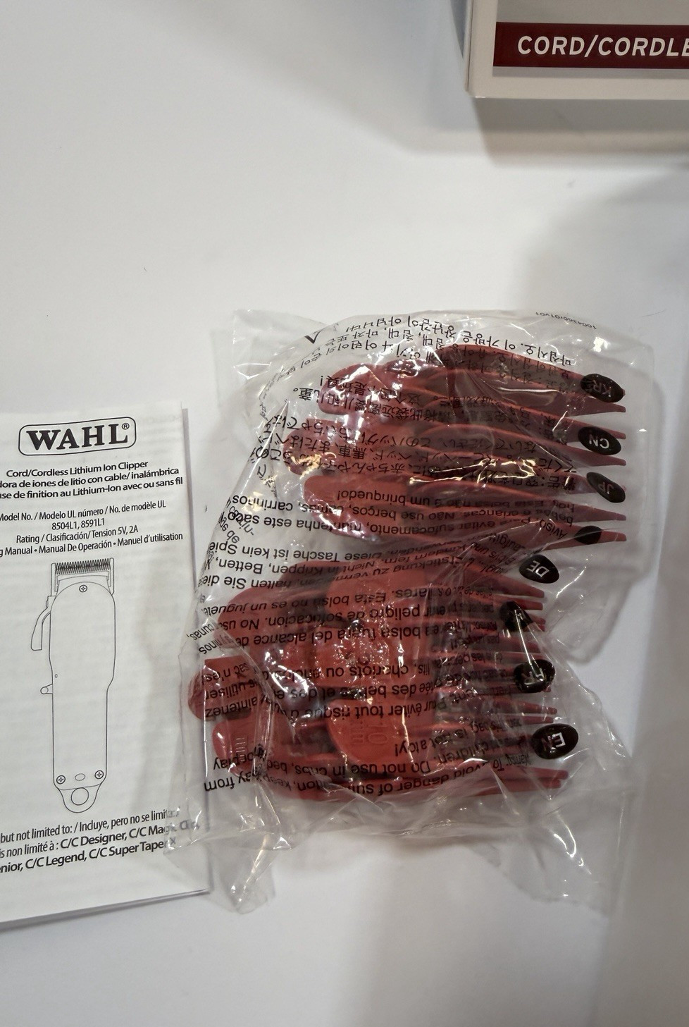 WAHL PROFESSIONAL CORDLESS DESIGNER CLIPPER #8591 OPEN BOX