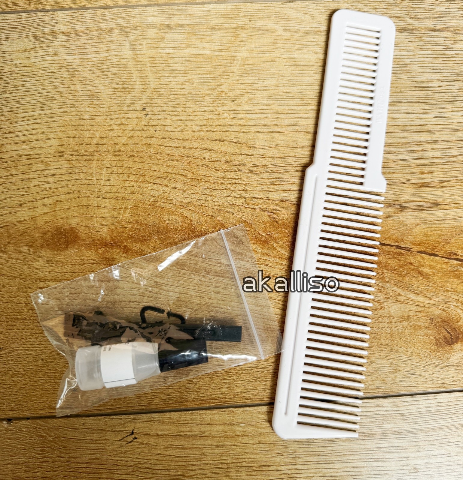 Wahl Professional 5 Star Gold Cordless Magic Clip with Charge Stand 8148-700 NEW