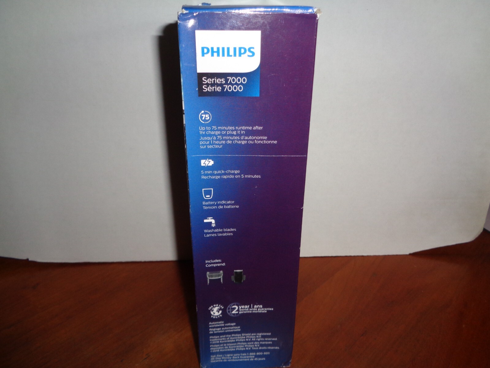 Philips Norelco Cordless Vacuum Beard Trimmer BT7500 with 20 Length Settings